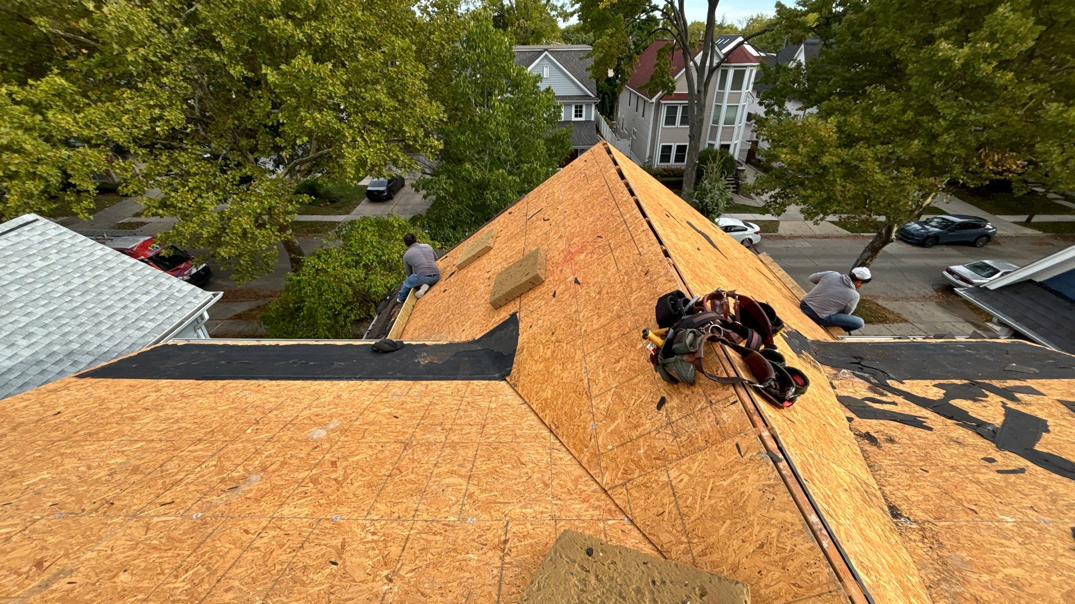 Roof Replacement using CertainTeed Landmark by 180 Contractors