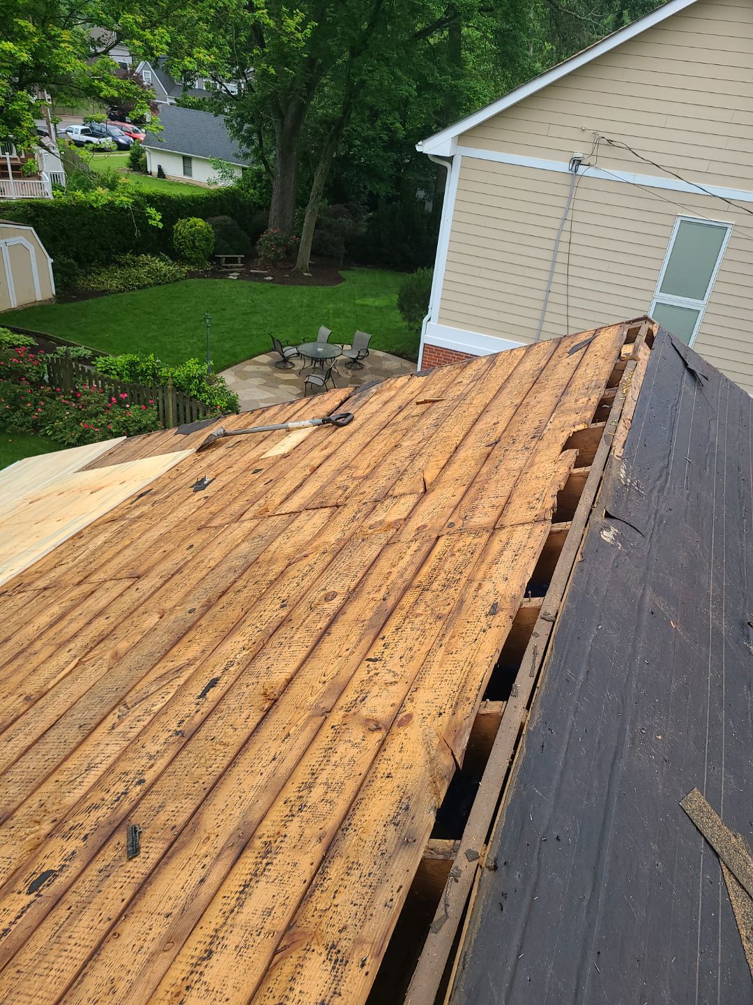 Arlington: CertainTeed Landmark Pro Designer Shingles in Max Def Pewter by RM Banning, Inc.