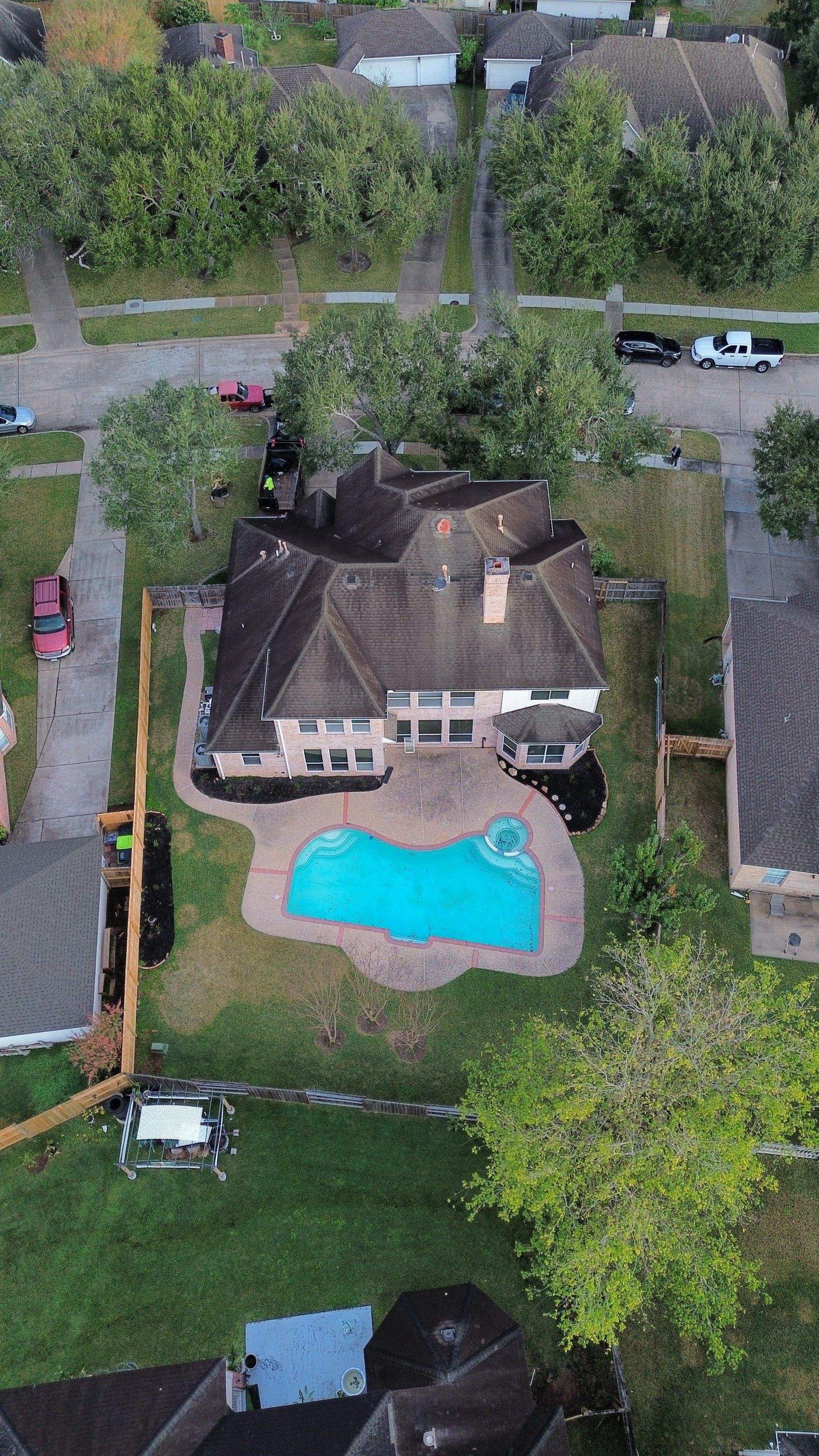 OC Duration Estate Gray by HHH Roofing & Construction