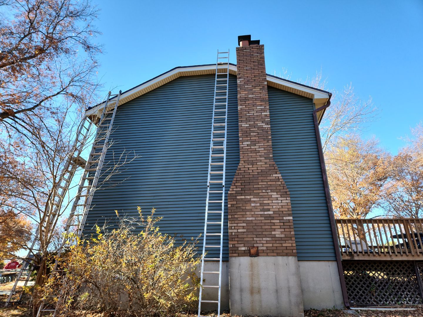 Siding Installation using Spruce Exterior Portfolio Vinyl Siding by EEC Windows, Siding & Roofing