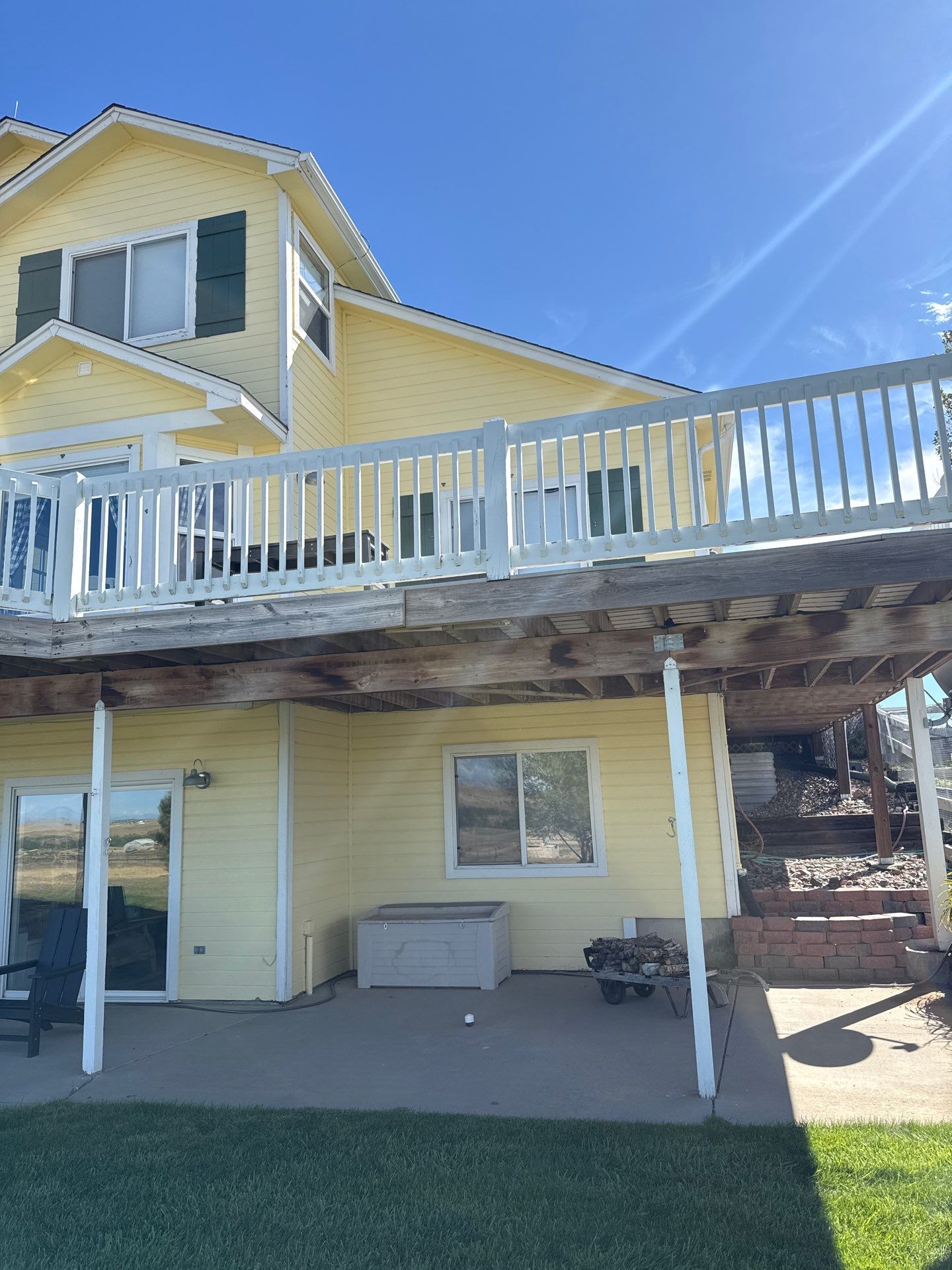 Time for a new look? Replace the Windows and Siding  by 1st choice windows and siding