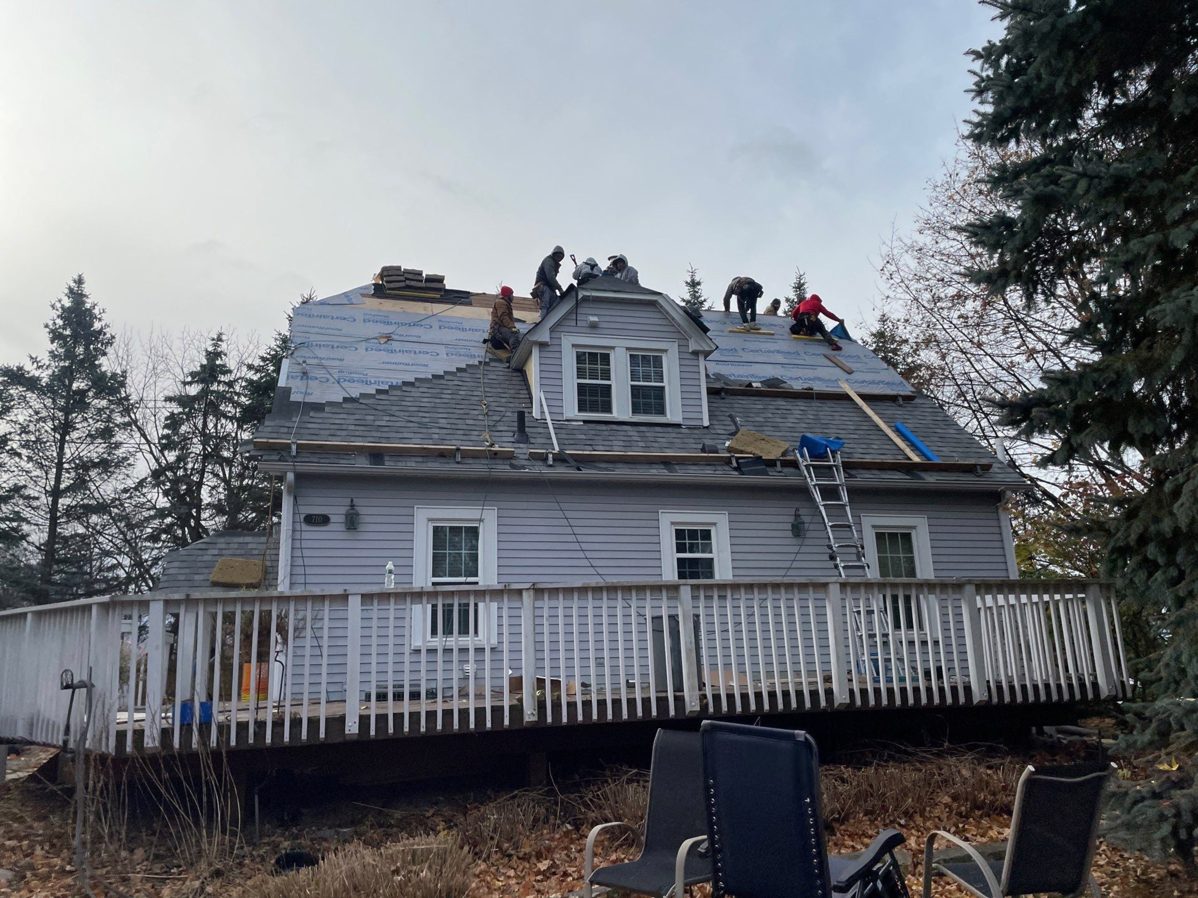 Roof Replacement using CertainTeed Landmark by 180 Contractors