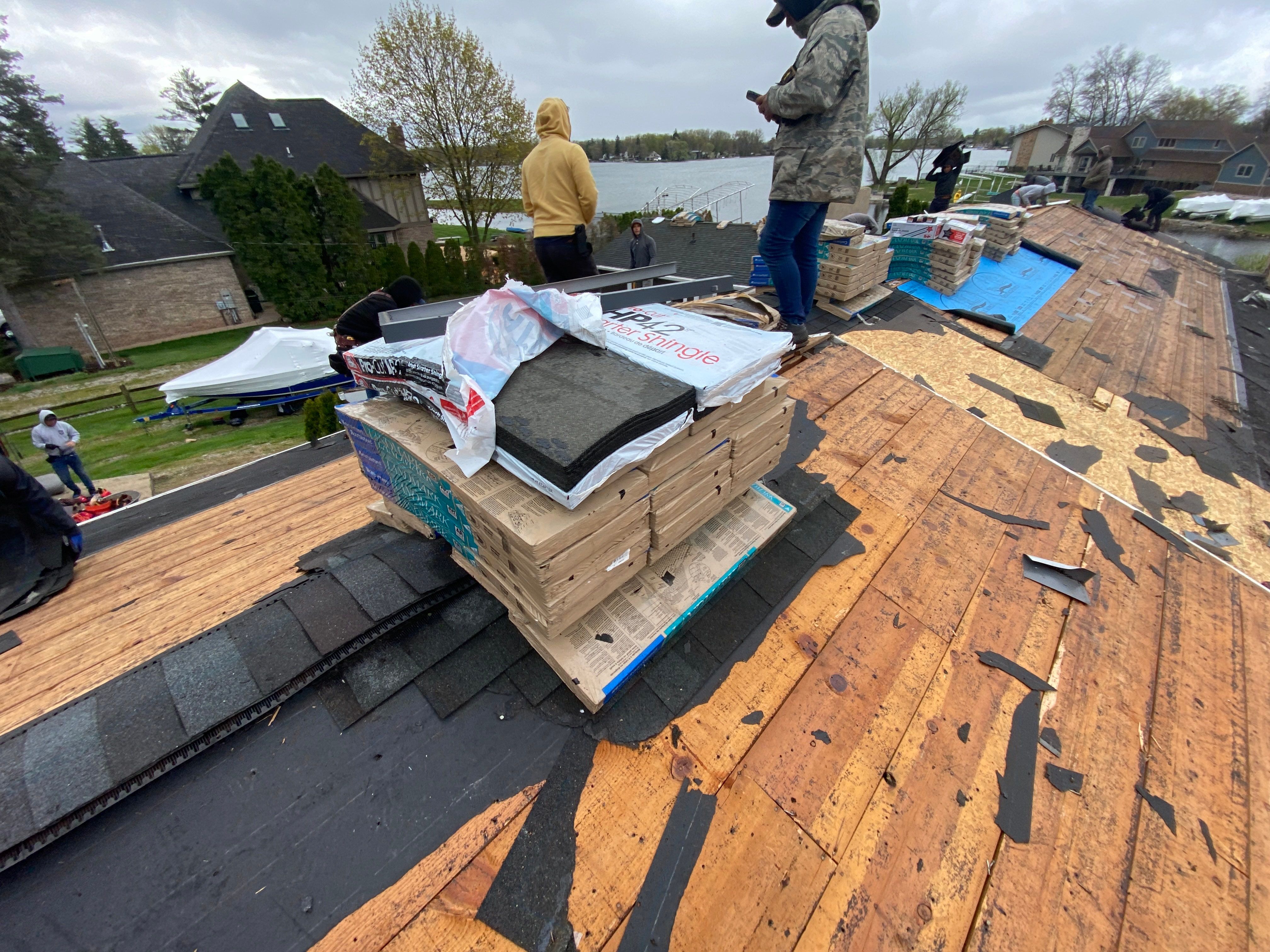 Roof Replacement using CertainTeed Landmark by 180 Contractors