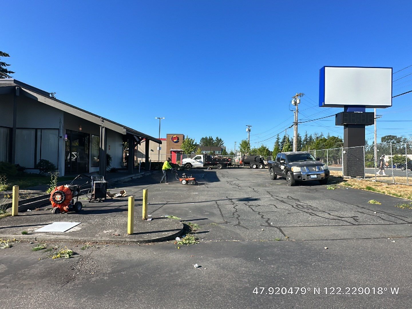 Vitaliy | Asphalt Driveway  by Jireh Asphalt & Concrete Inc 