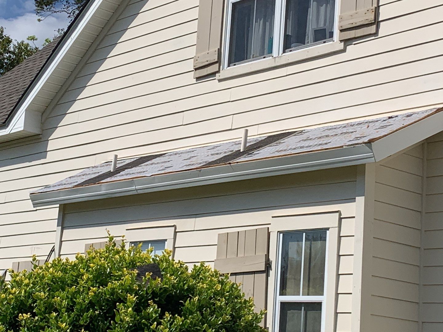 Residential Roofing Installation using Roof Replacement by American Roofing & Construction LLC
