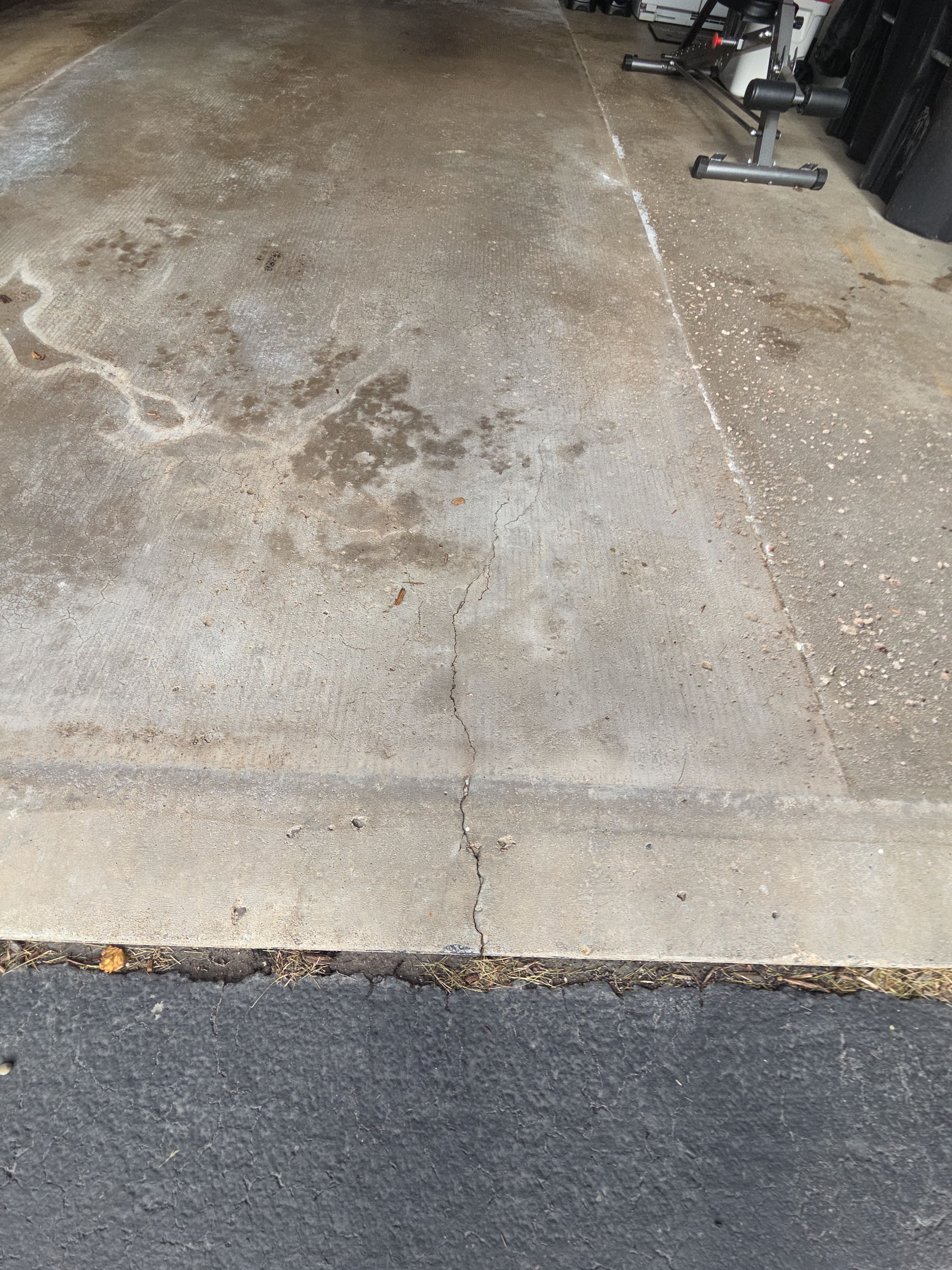 Vintage Zircon Garage Coating by NG Masonry & Construction LLC