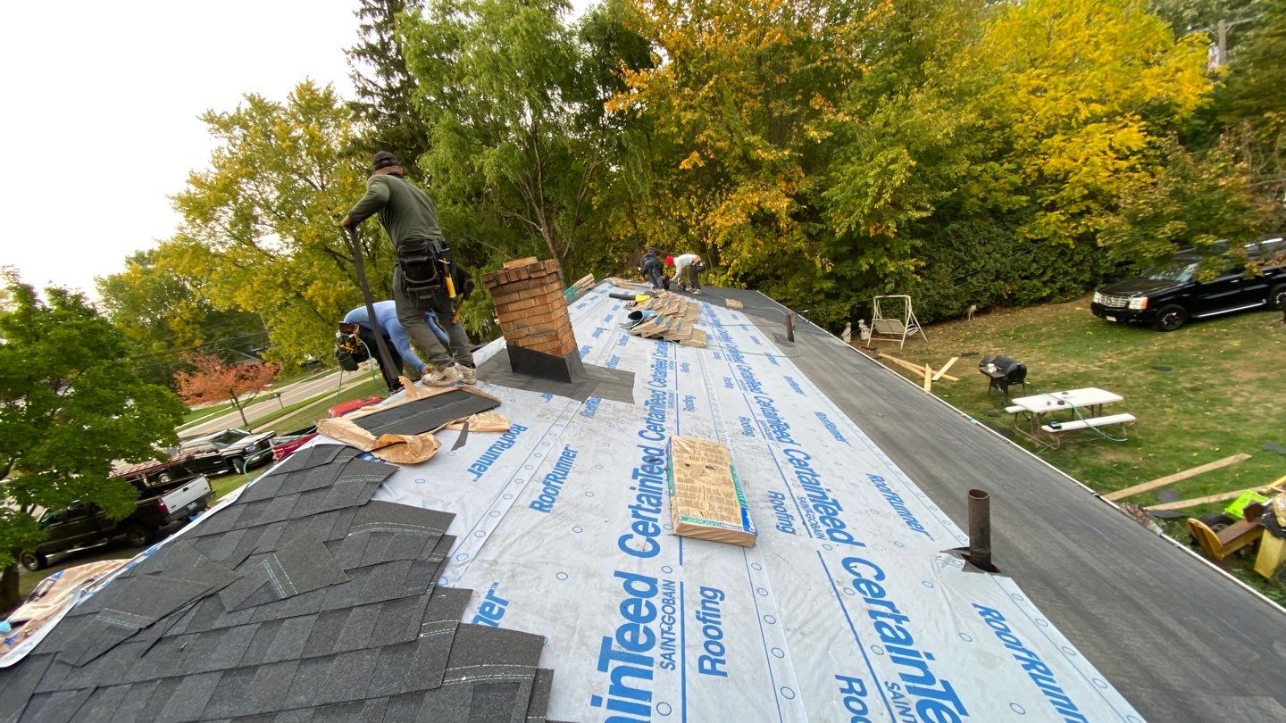Roof Replacement using CertainTeed Landmark by 180 Contractors