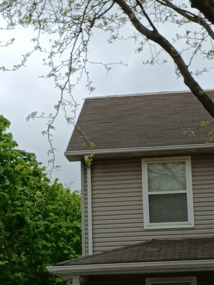 EMERGENCY TARPING ROOF BEFORE STORM using TARP by Absolute Roofing and Construction