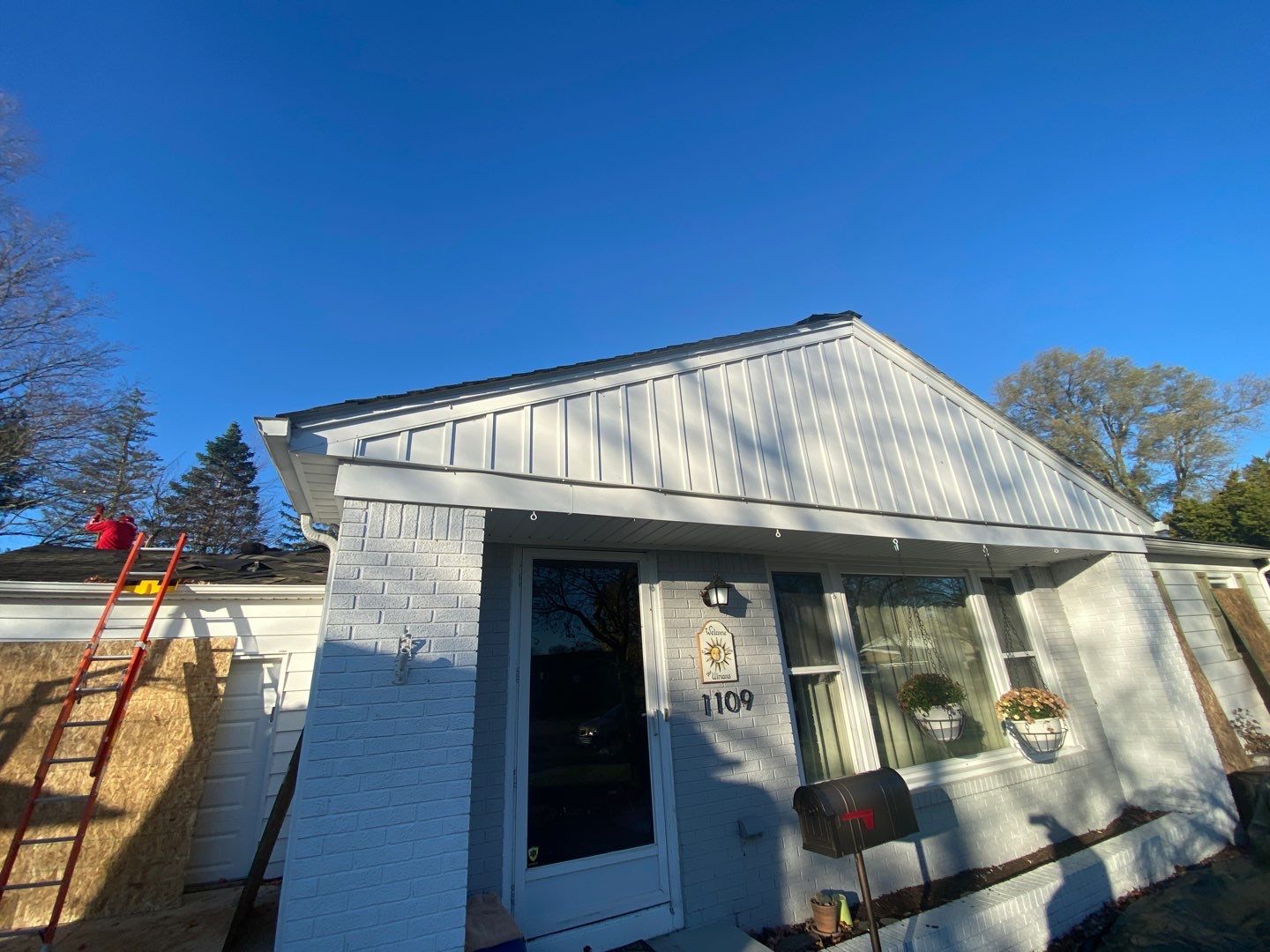Roof Replacement using Owens Corning by 180 Contractors