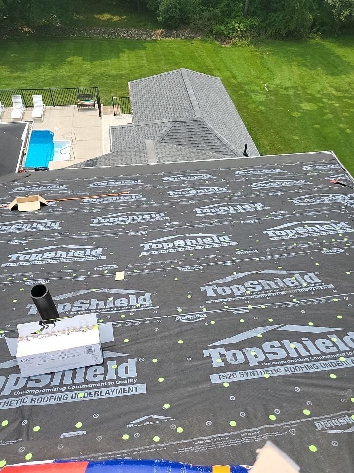 GAF Timberland Color: Pewter Gray by Eagle Eye Roofing