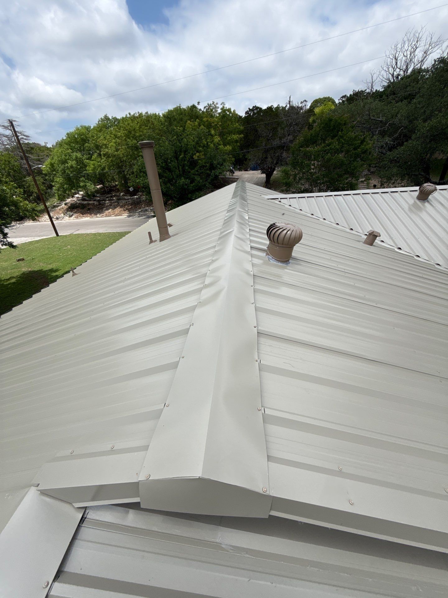 Residential Metal Roof Replacement and Custom Fascia Repair in Kerrville by Rich the Roofer LLC