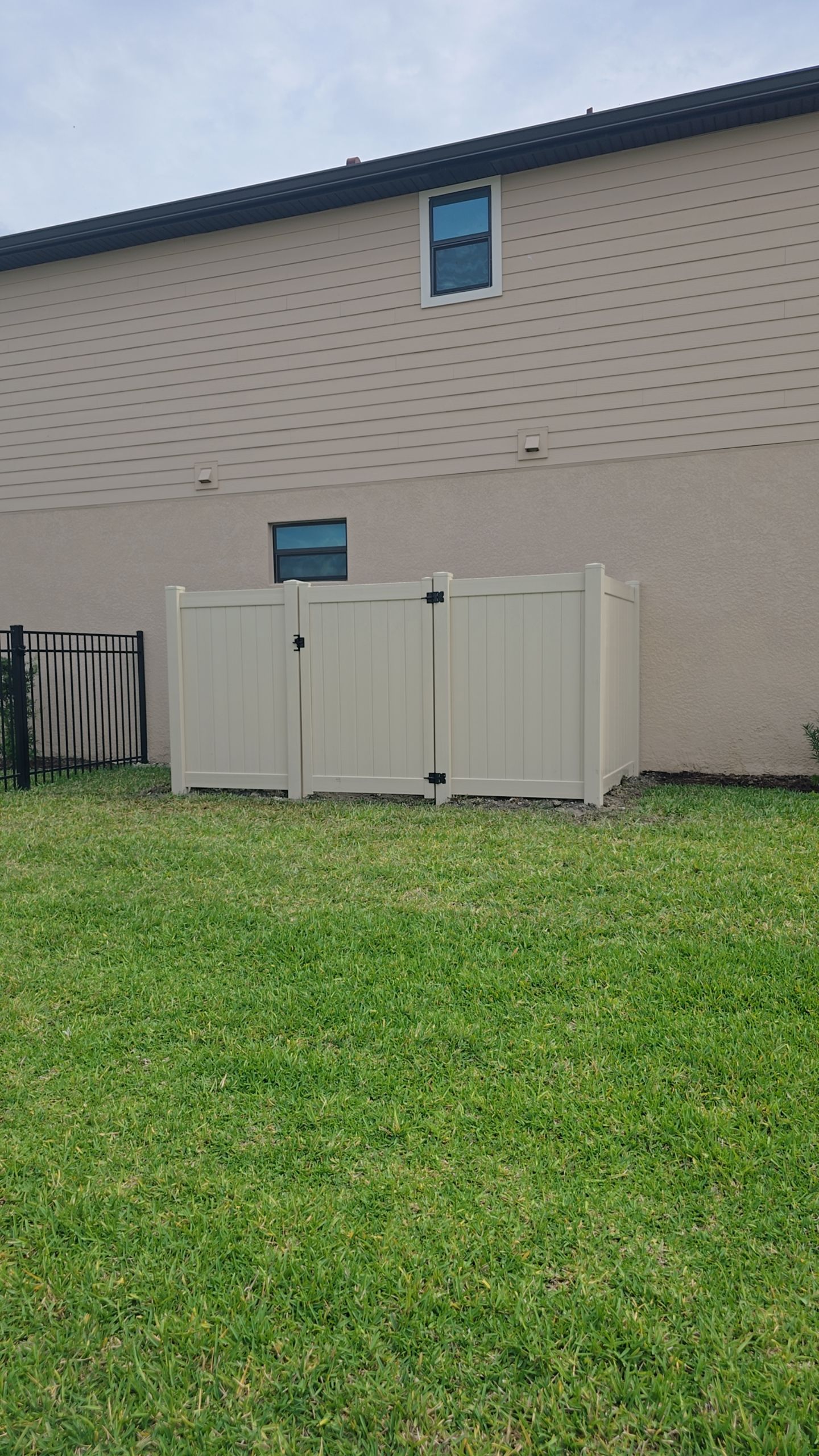 Aluminum Fence in West Port by True Fence LLC