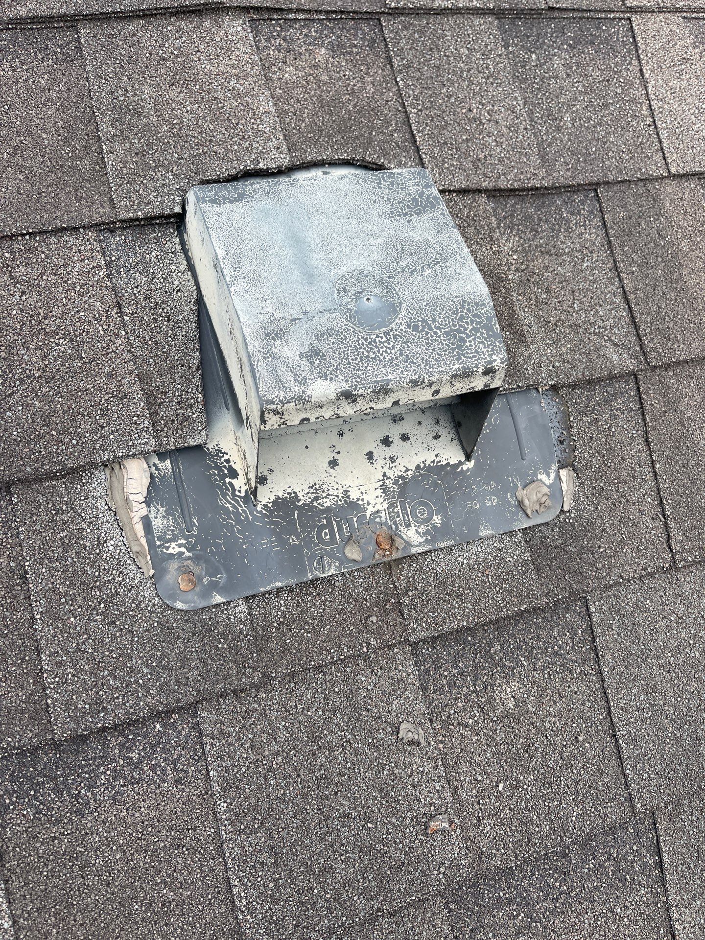 Hail Damage using Owen's Corning Duration (Lifetime) Shingles by Roof Repair Company