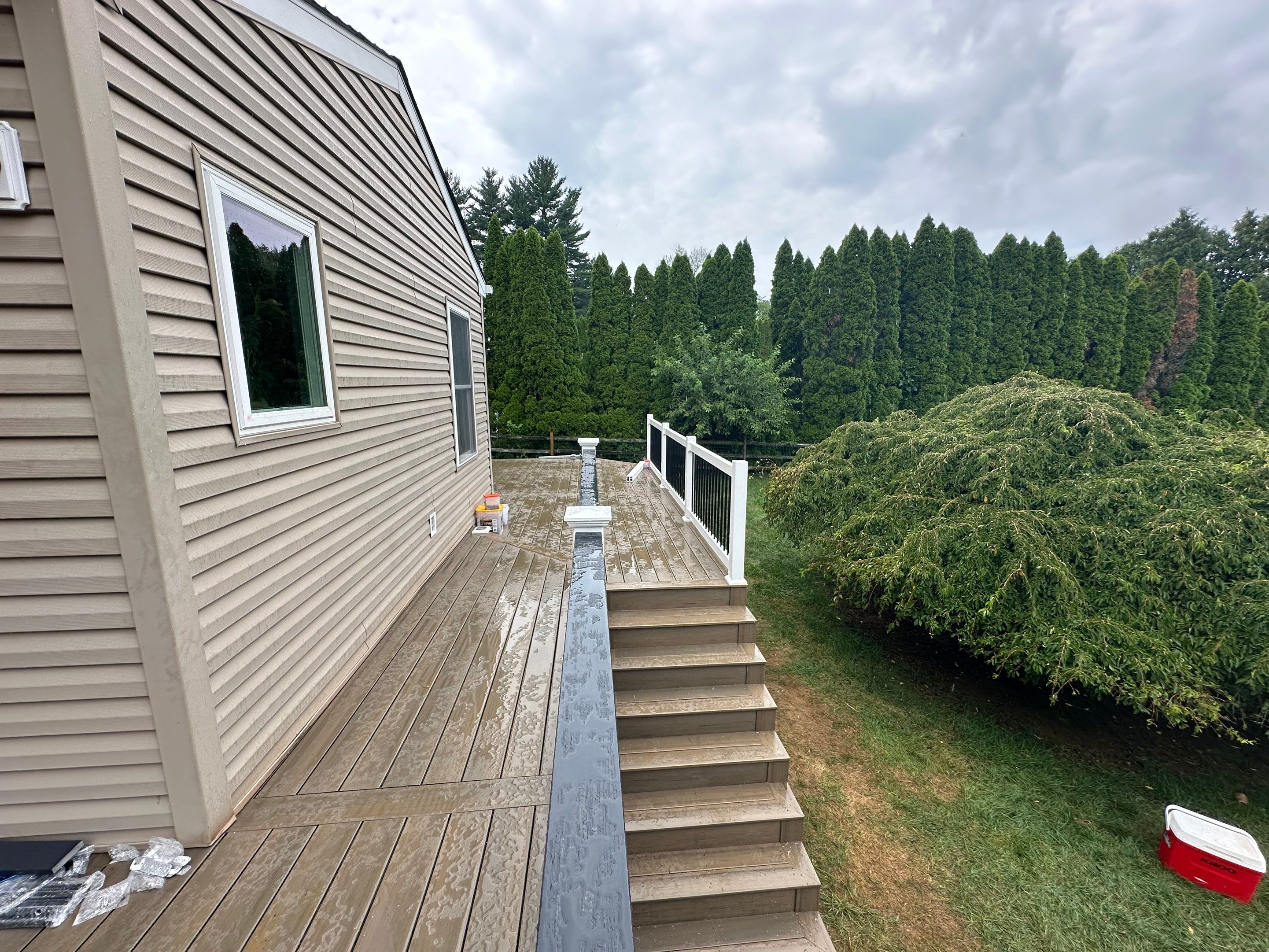 Deck Resurface using Deckorators Vista decking - color Dunnewood by deck guardian