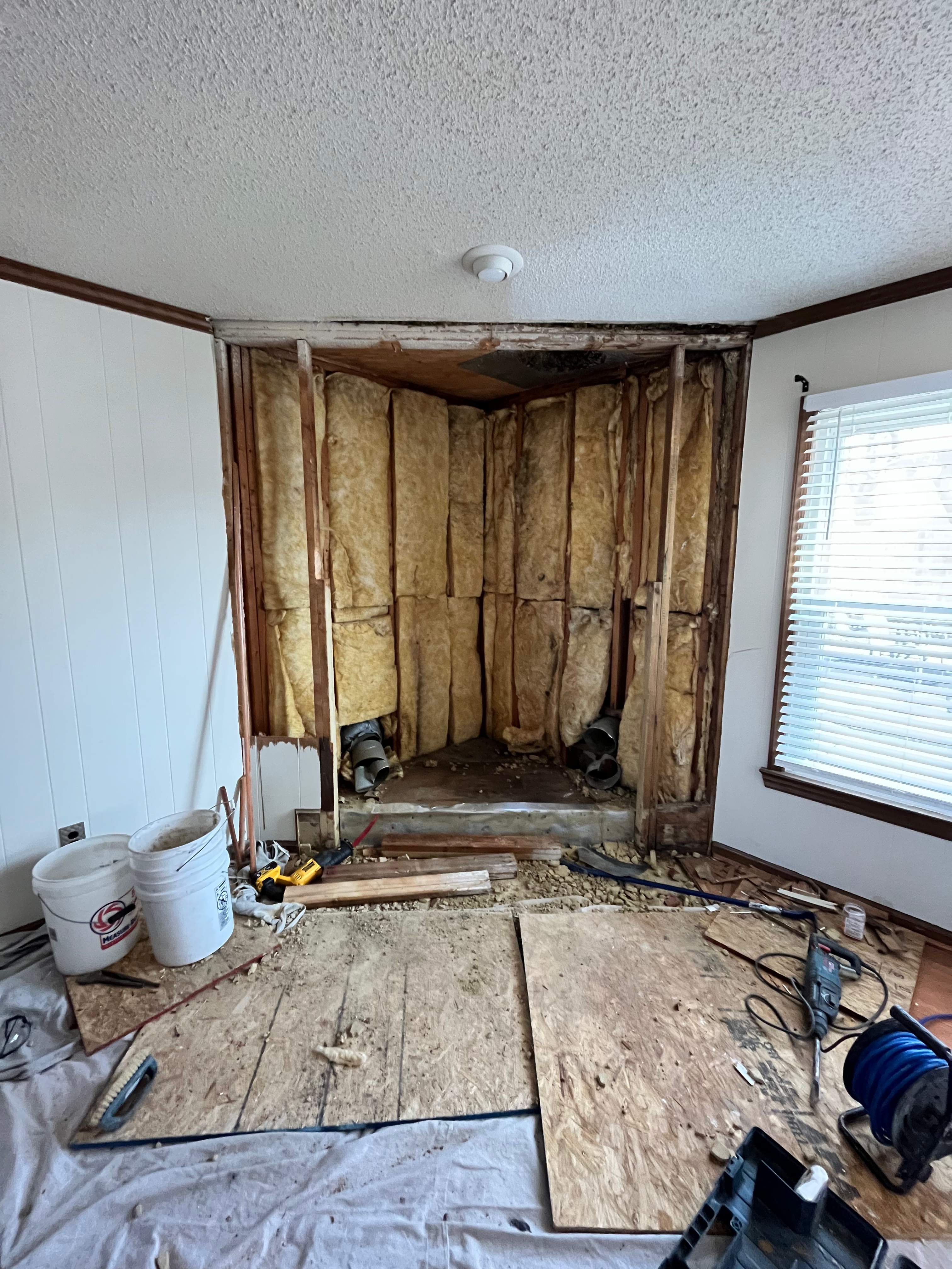 Wood Fireplace Installed in Virginia Beach by Premier Chimney and Roofing