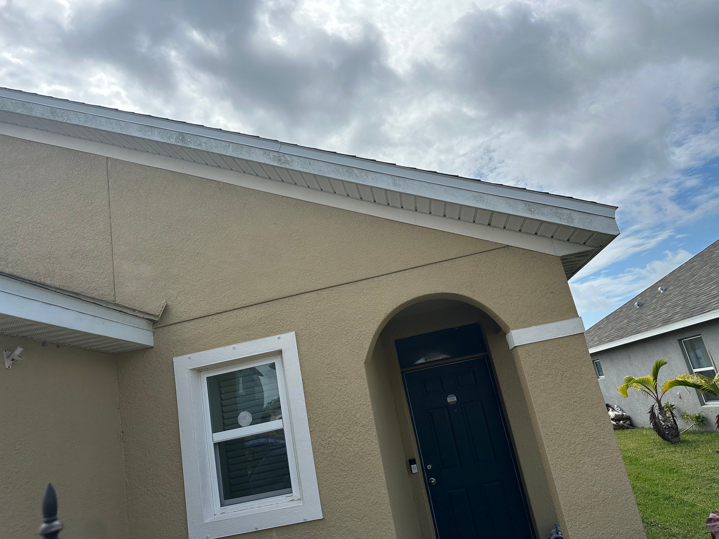 1-Story House Wash in Willow Walk Community, Palmetto, FL | Sunshine AquaWash by Sunshine AquaWash