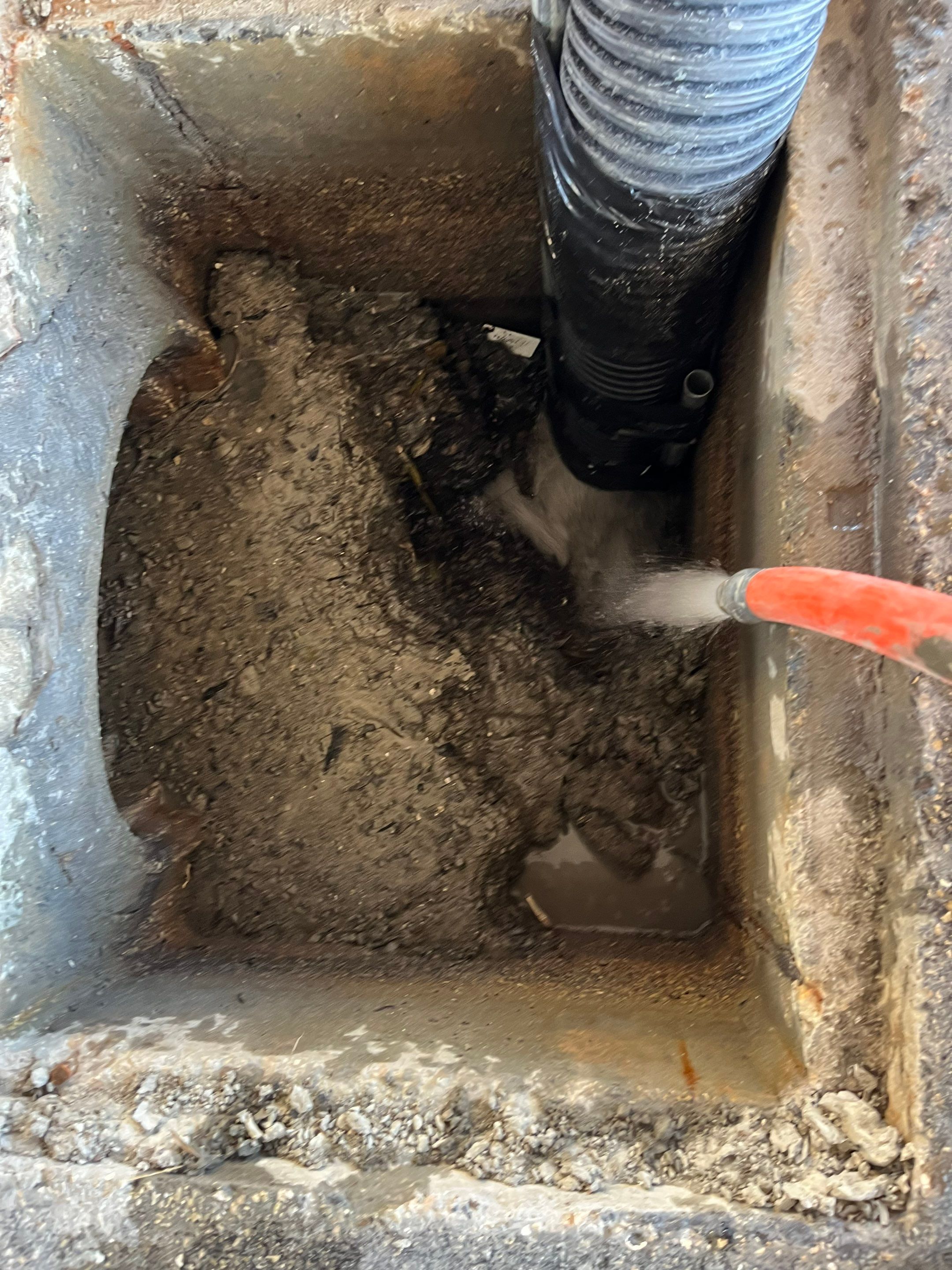 Condo Storm Water System Cleaning and Maintenance After Hurricane Ian by APS Power & Water