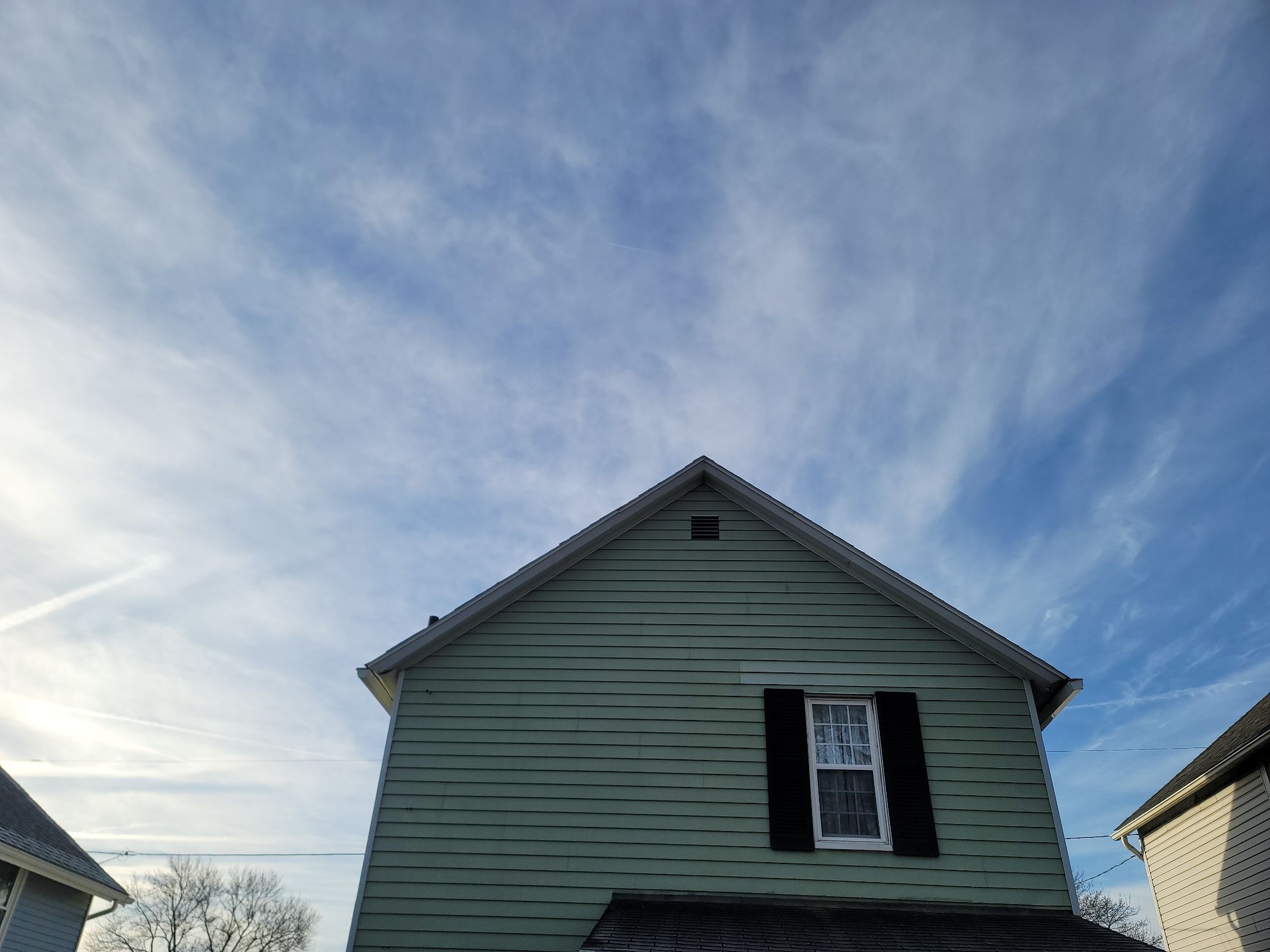 Atlas Pinnacle, Color: Hearthstone, Drip Edge: White by Eagle Eye Roofing