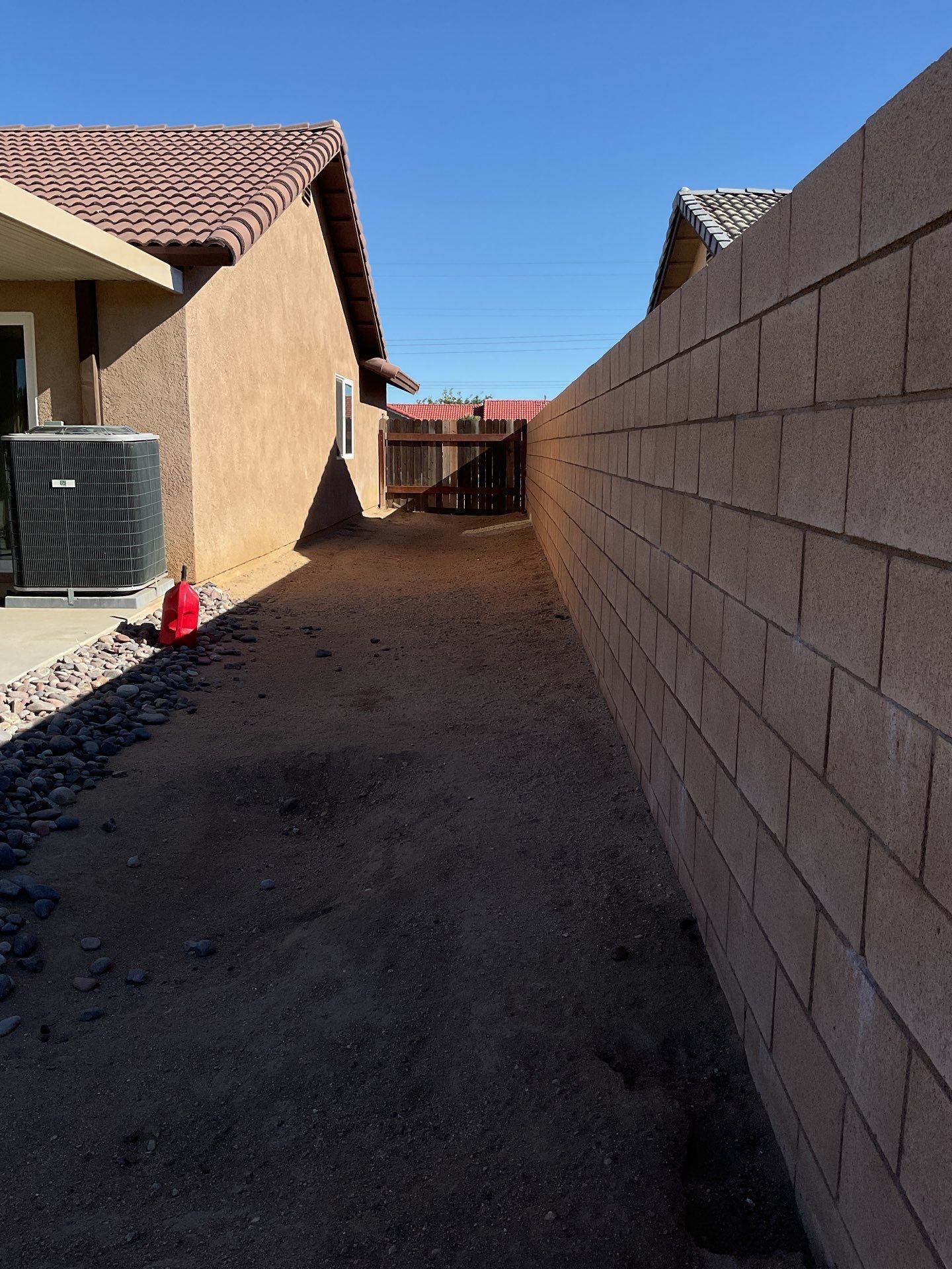 Fence Installation using Vinyl by Fence Guys Inc.
