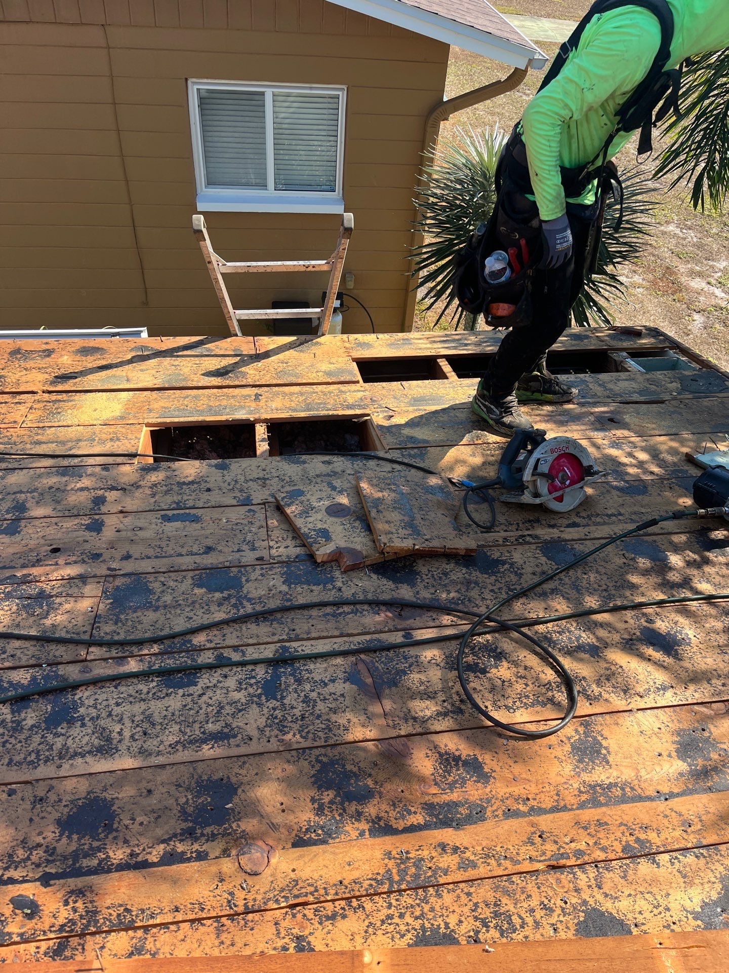 Project in St. Petersburg 33710 by Mitchell Roofing Company LLC 