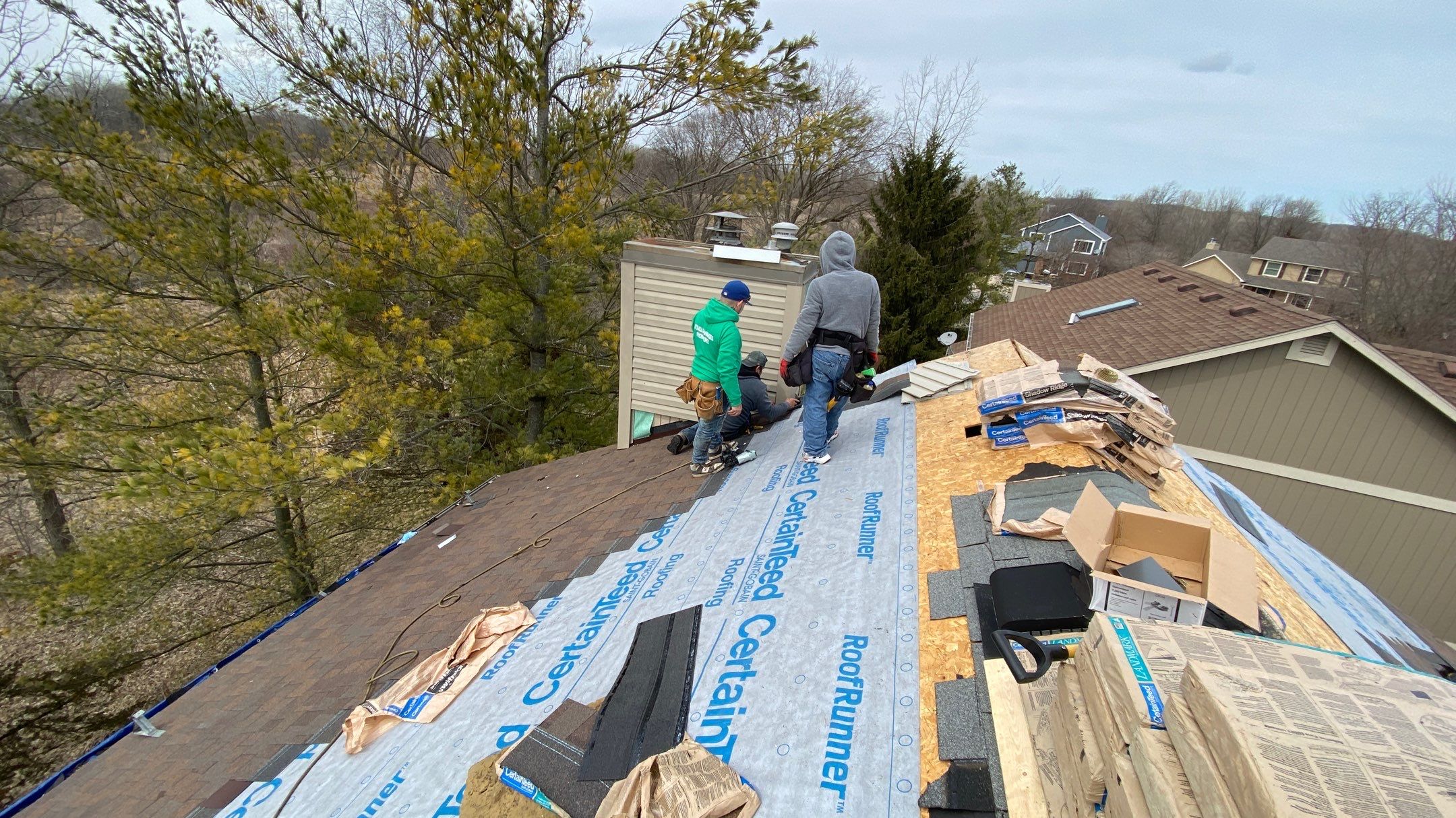 Roof Replacement using CertainTeed Landmark by 180 Contractors