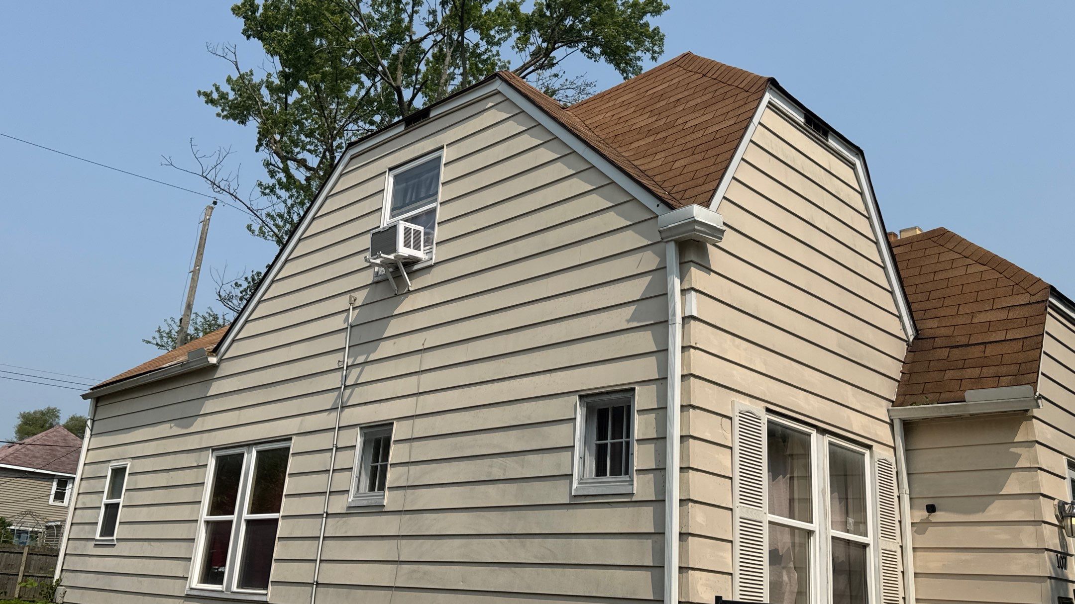 Roof Replacement using Owens Corning Brownwood by 180 Contractors