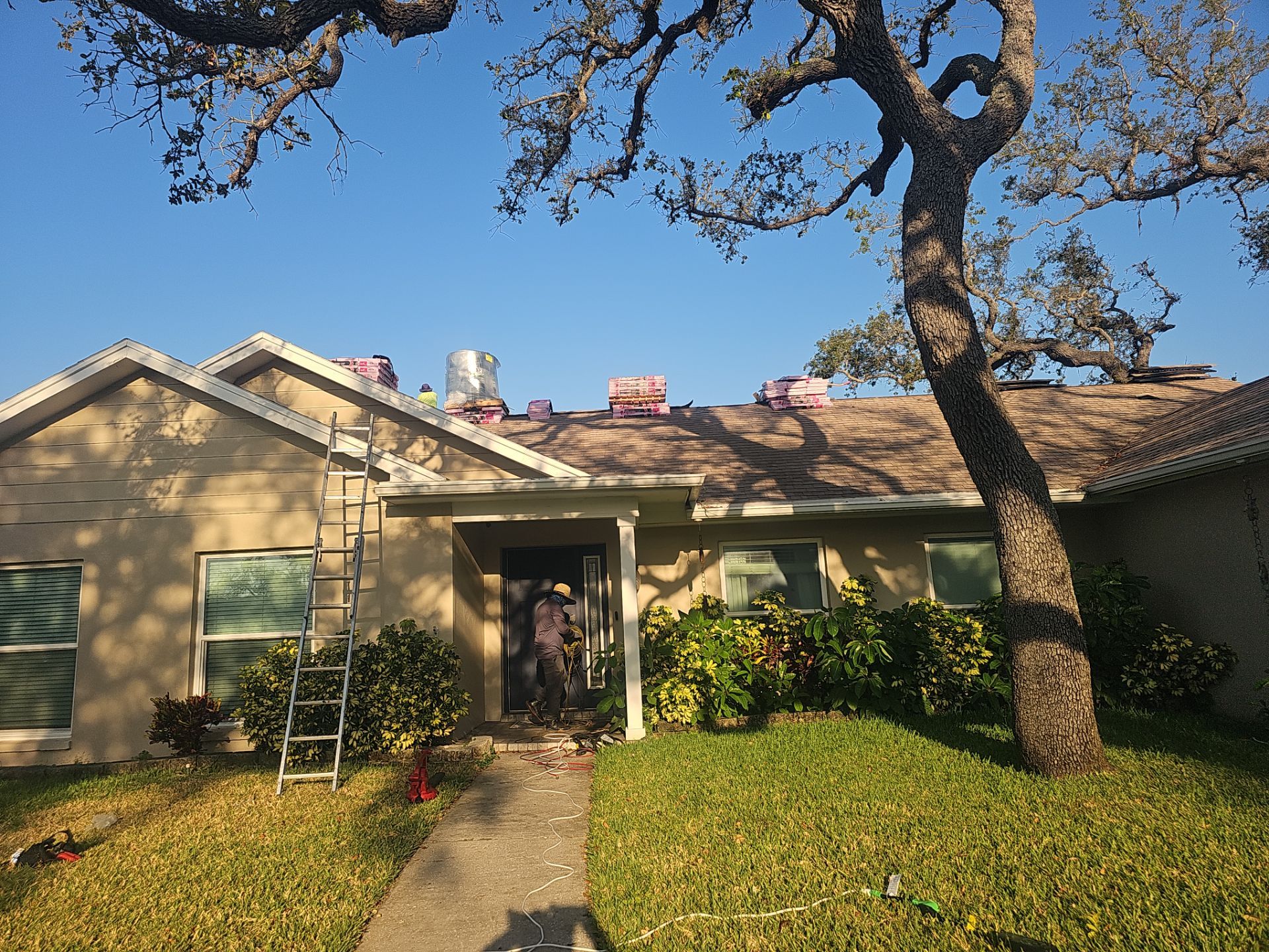 Project in Largo 33774 by Mitchell Roofing Company LLC 