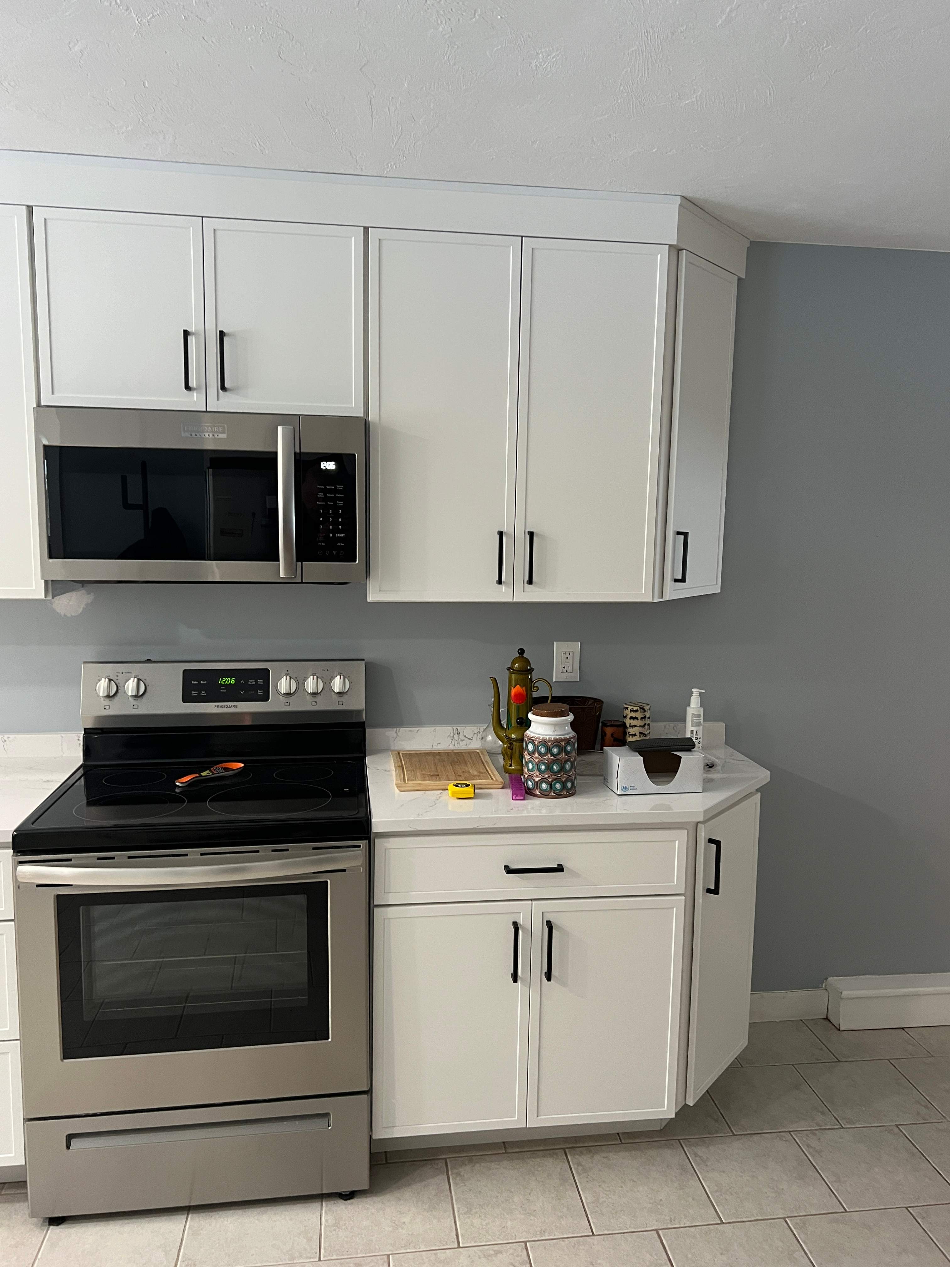 Kitchen Refresh by Chagnon Building & Remodeling LLC