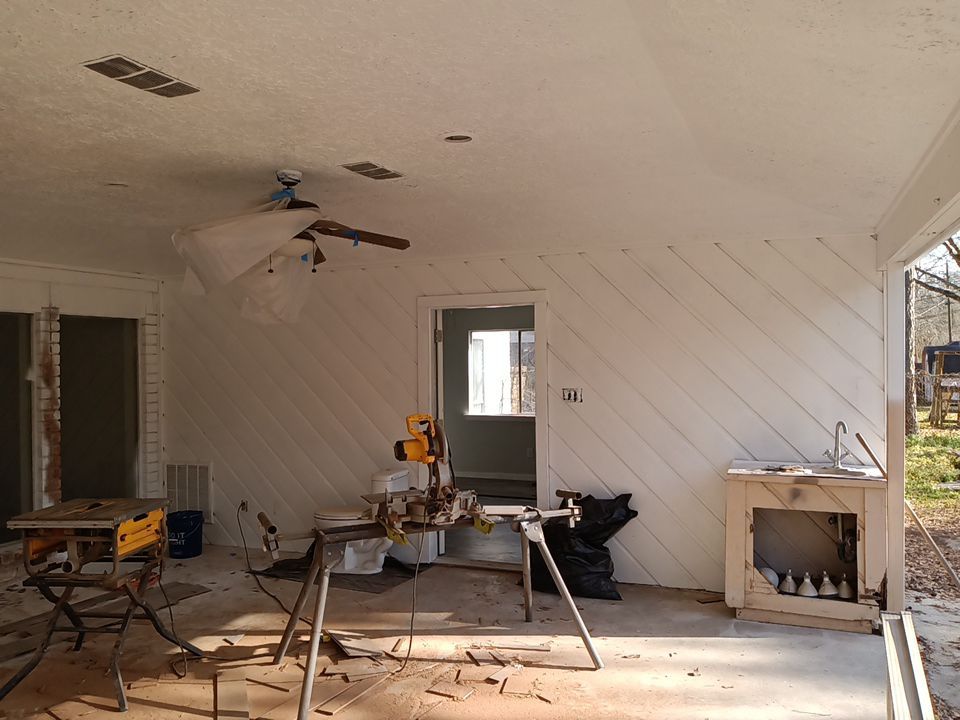Exterior Painting using Sherwin Willaims by Roof Concepts Construction
