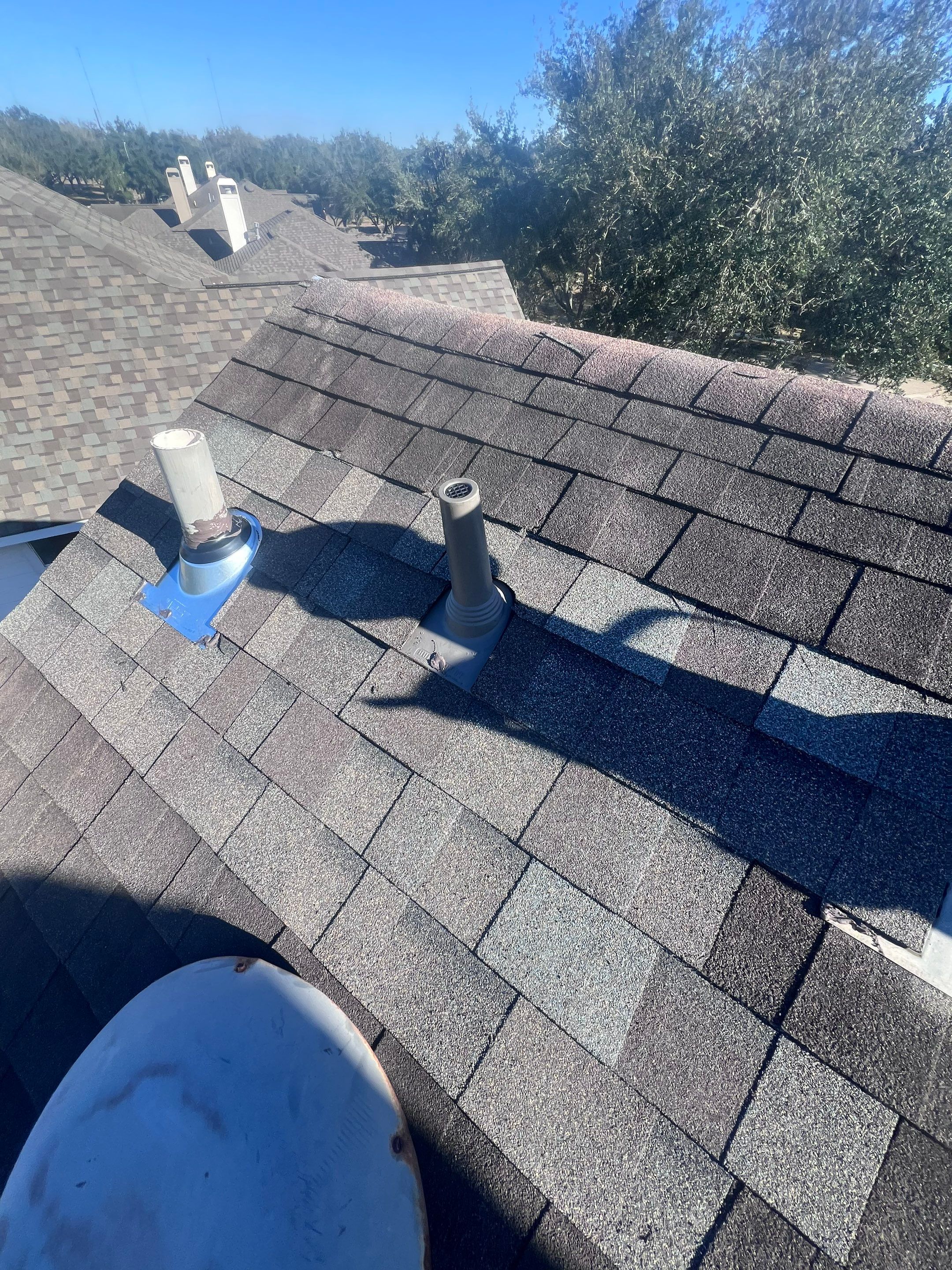 Residential Roofing Installation using Owen's Corning Duration (Lifetime) Shingles by Roof Repair Company