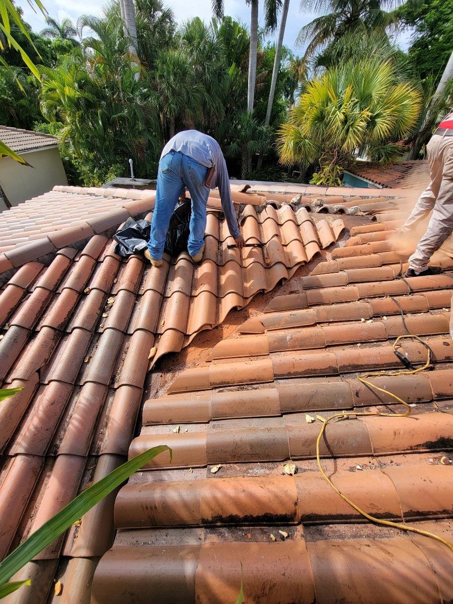 Jefferson St., Hollywood, FL by G&J Roofing 