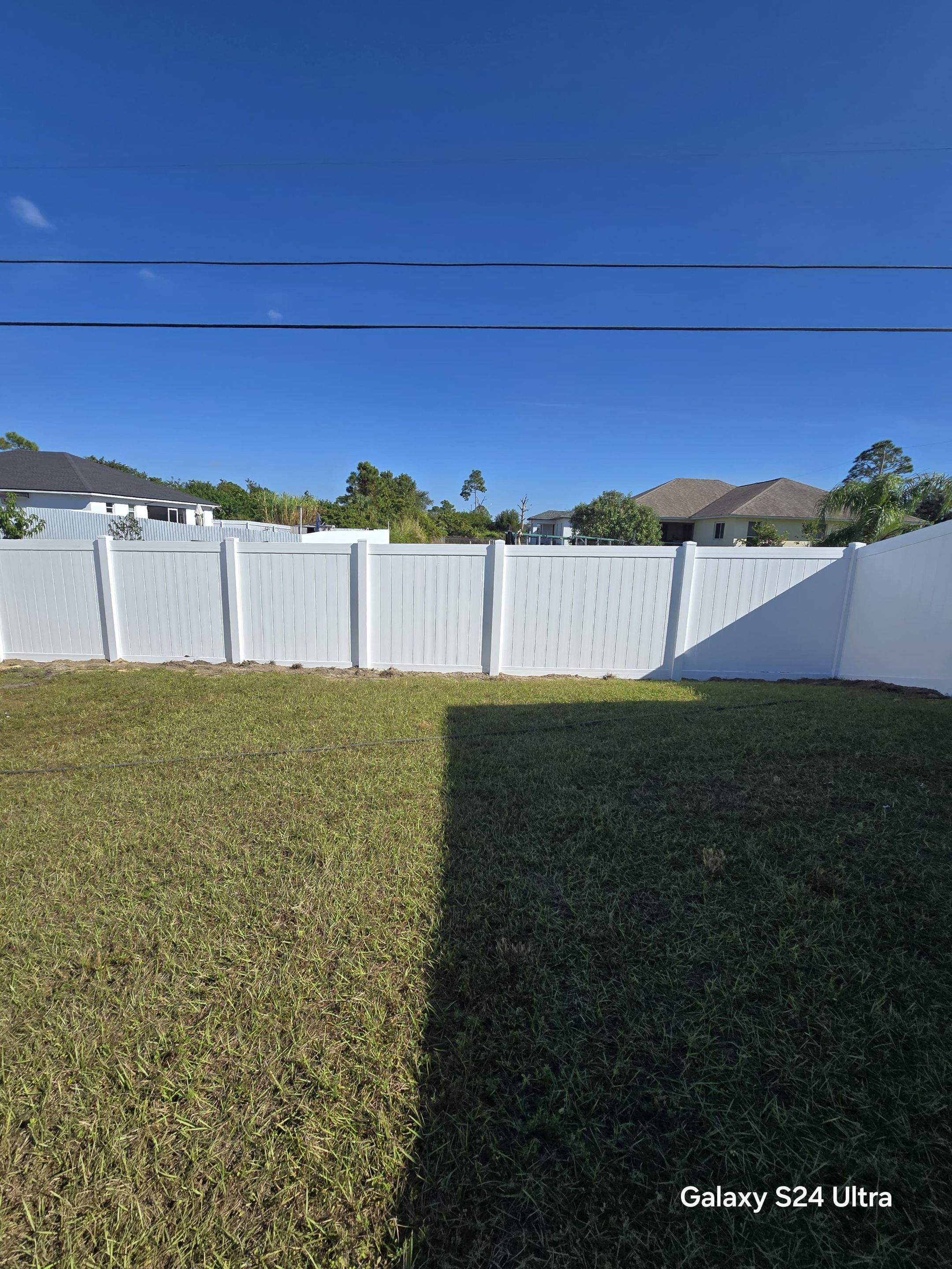Vinyl Fence in Lehigh Acres by True Fence LLC