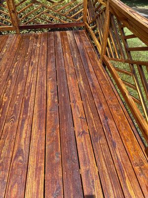 Deck using Wood Sealant