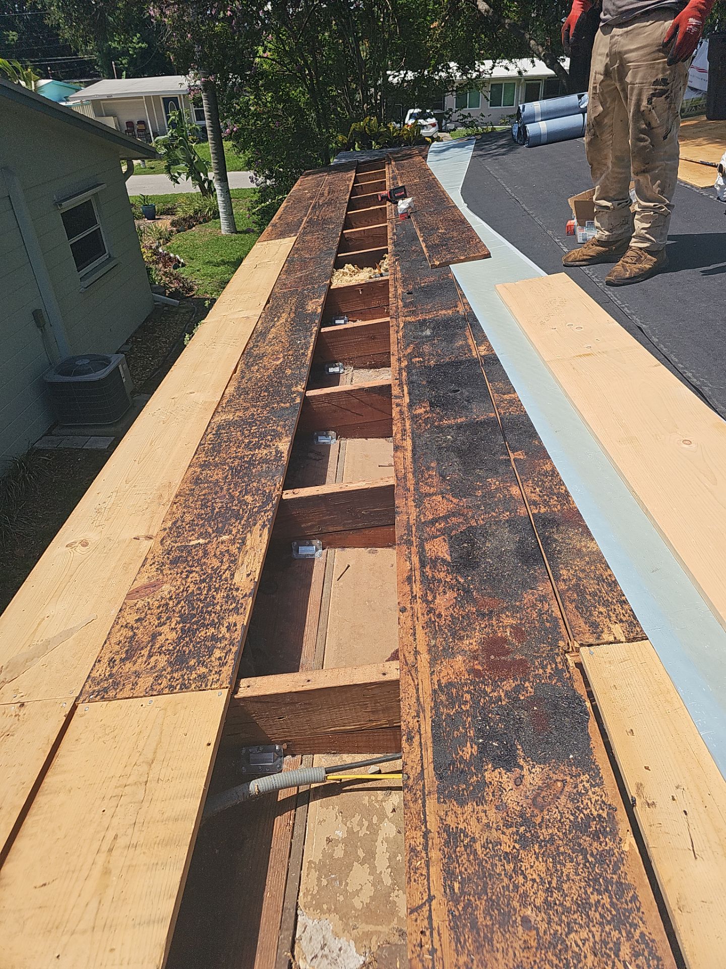Project in Gulfport 33707 by Mitchell Roofing Company LLC