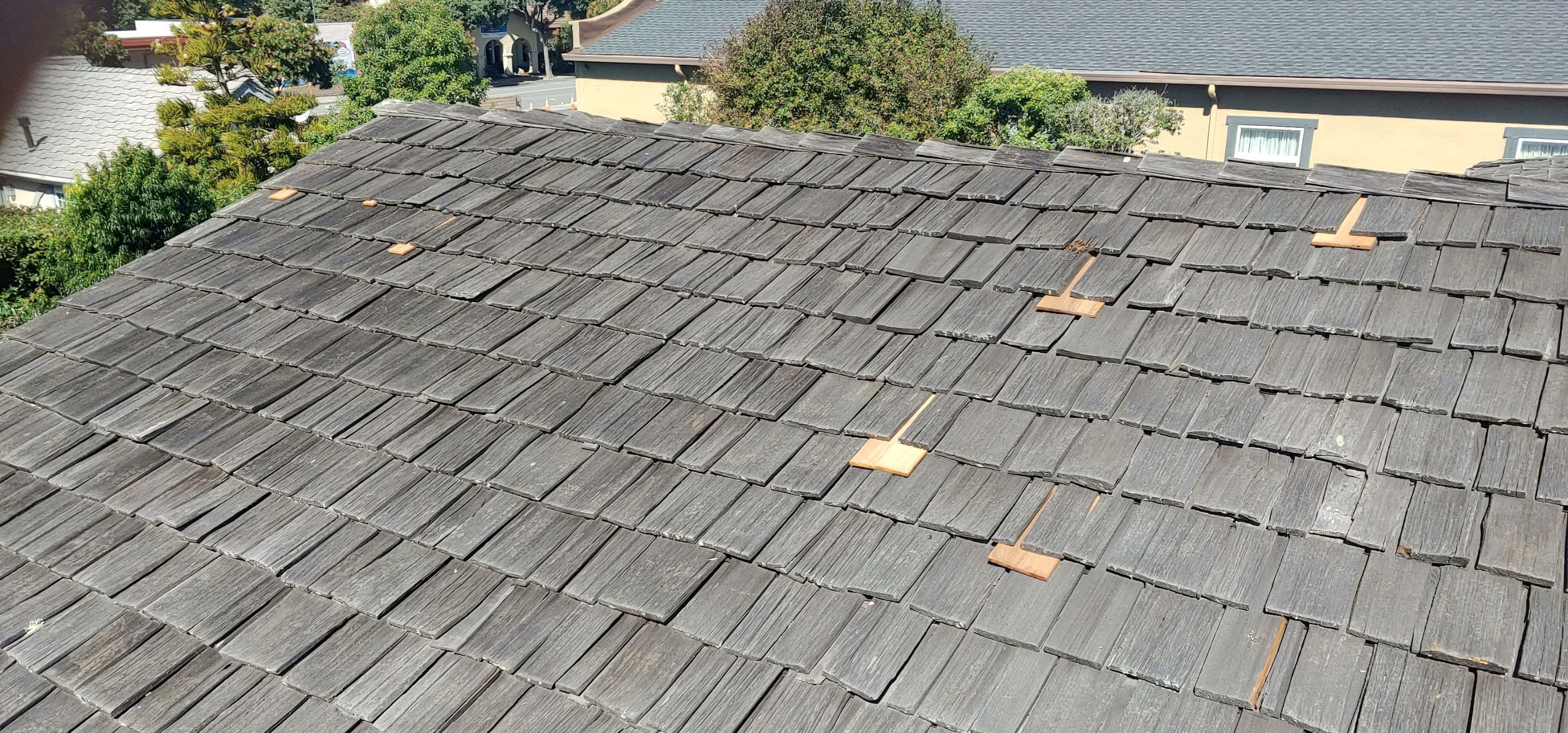 Refurbish and repair shake roof to get ready to sell by Straight Edge Roofing Inc