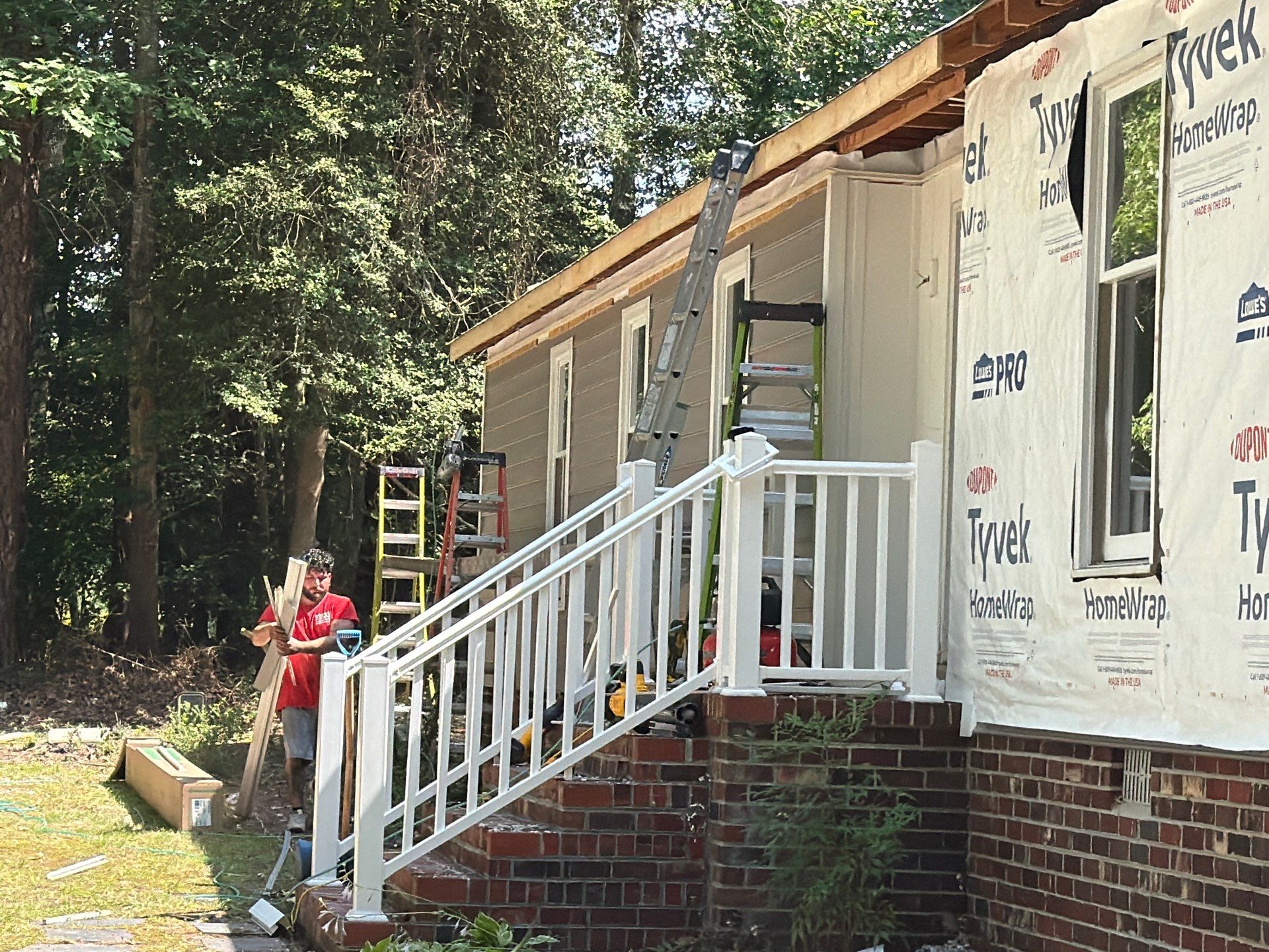 Siding Replacement and Structural Wood Rot Repairs in Mechanicsville by Cade Construction