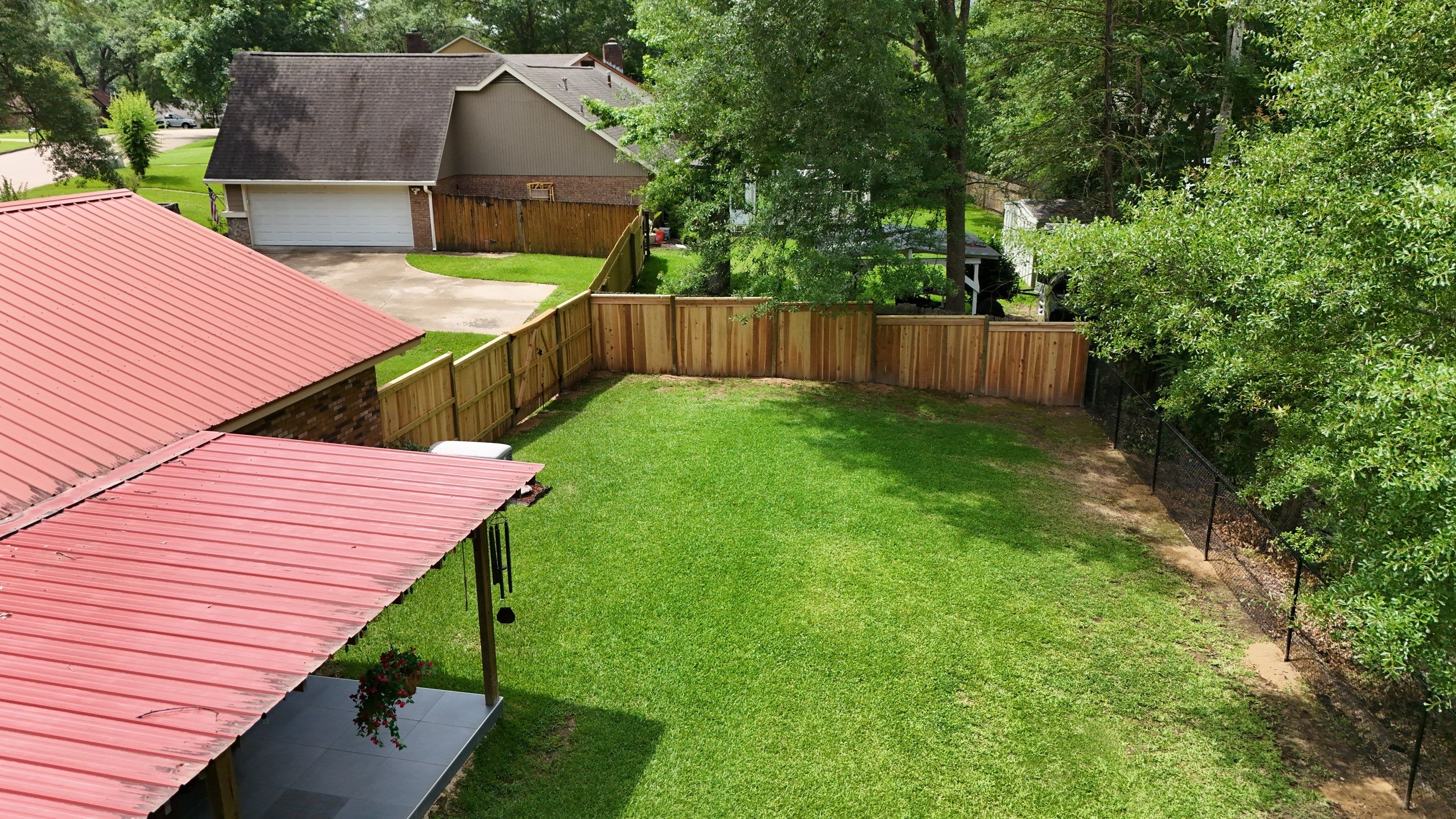 6' Cedar Good Neighbor w/Black Chain Link by Roberson Construction LLC