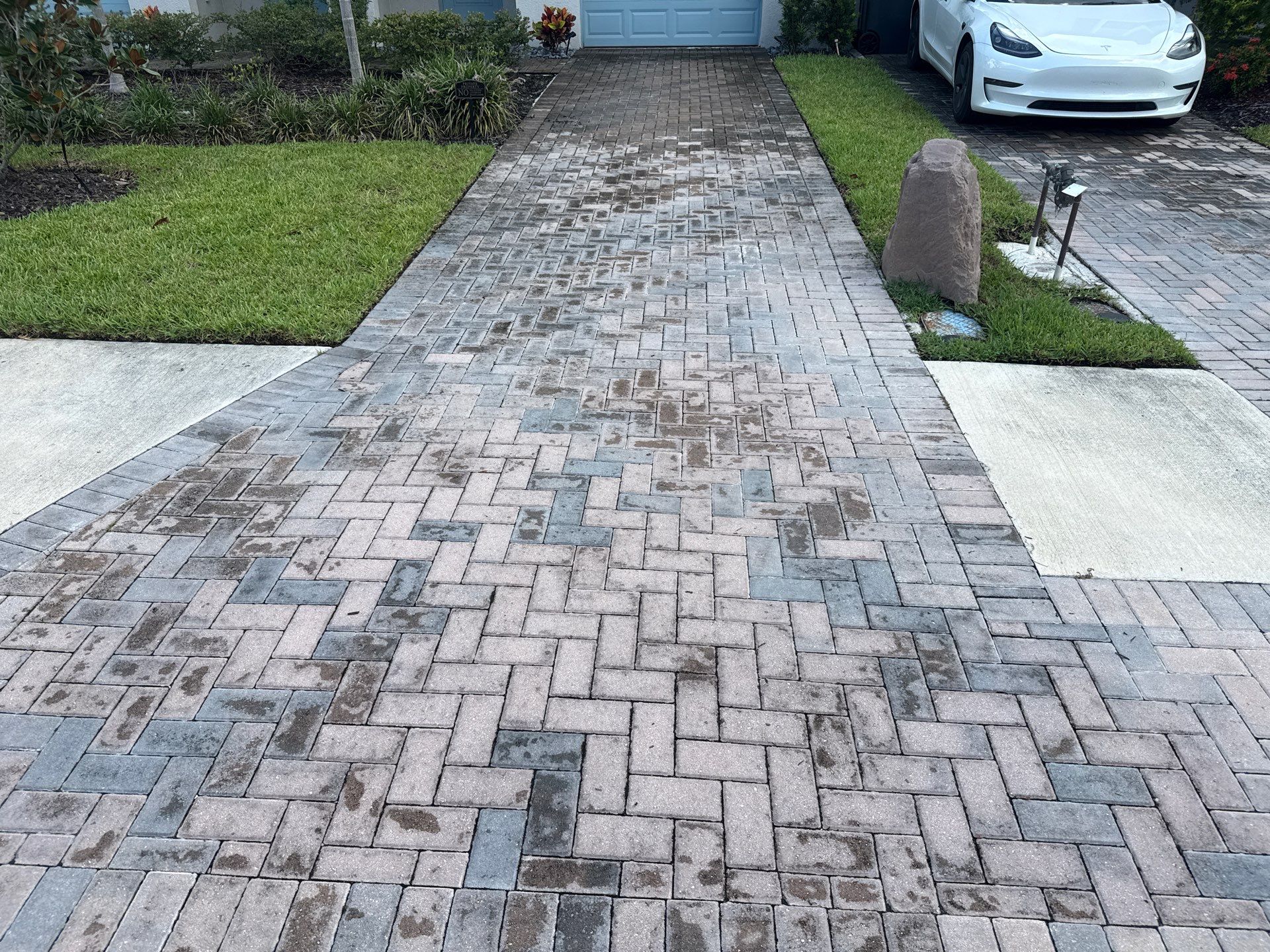 Paver Driveway & Sidewalk Cleaning in Trevesta β Palmetto, FL by Sunshine AquaWash