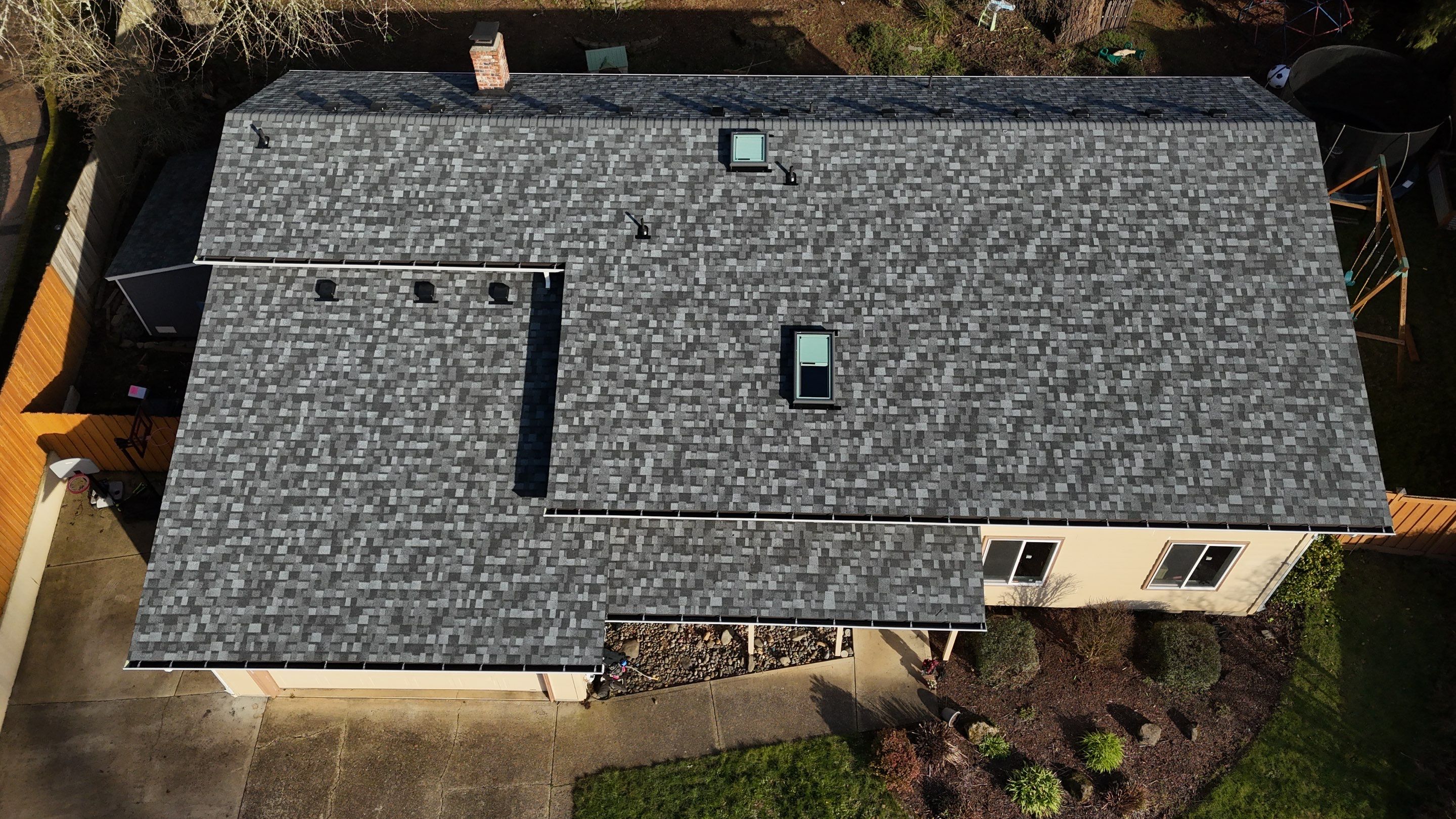 Slatestone Gray | Roof Replacement in Vancouver 98665 by Valiant Roofing, LLC