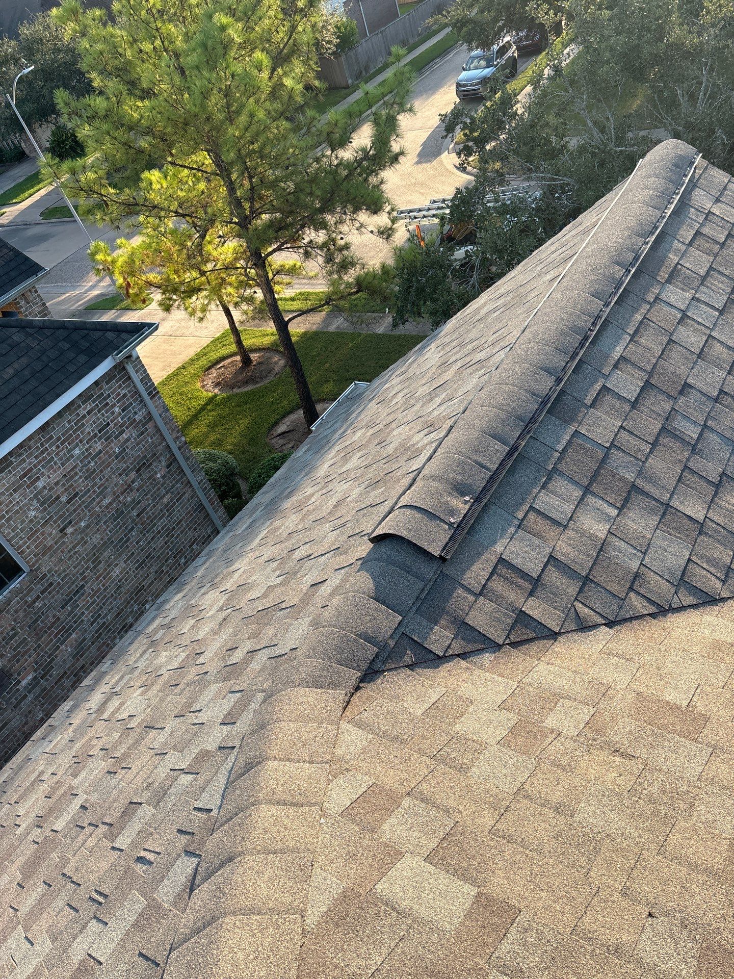 Residential Roofing Installation using Owen's Corning Duration (Lifetime) Shingles by Roof Repair Company