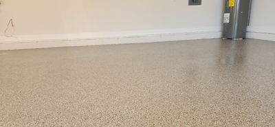 Garage using Creekbed