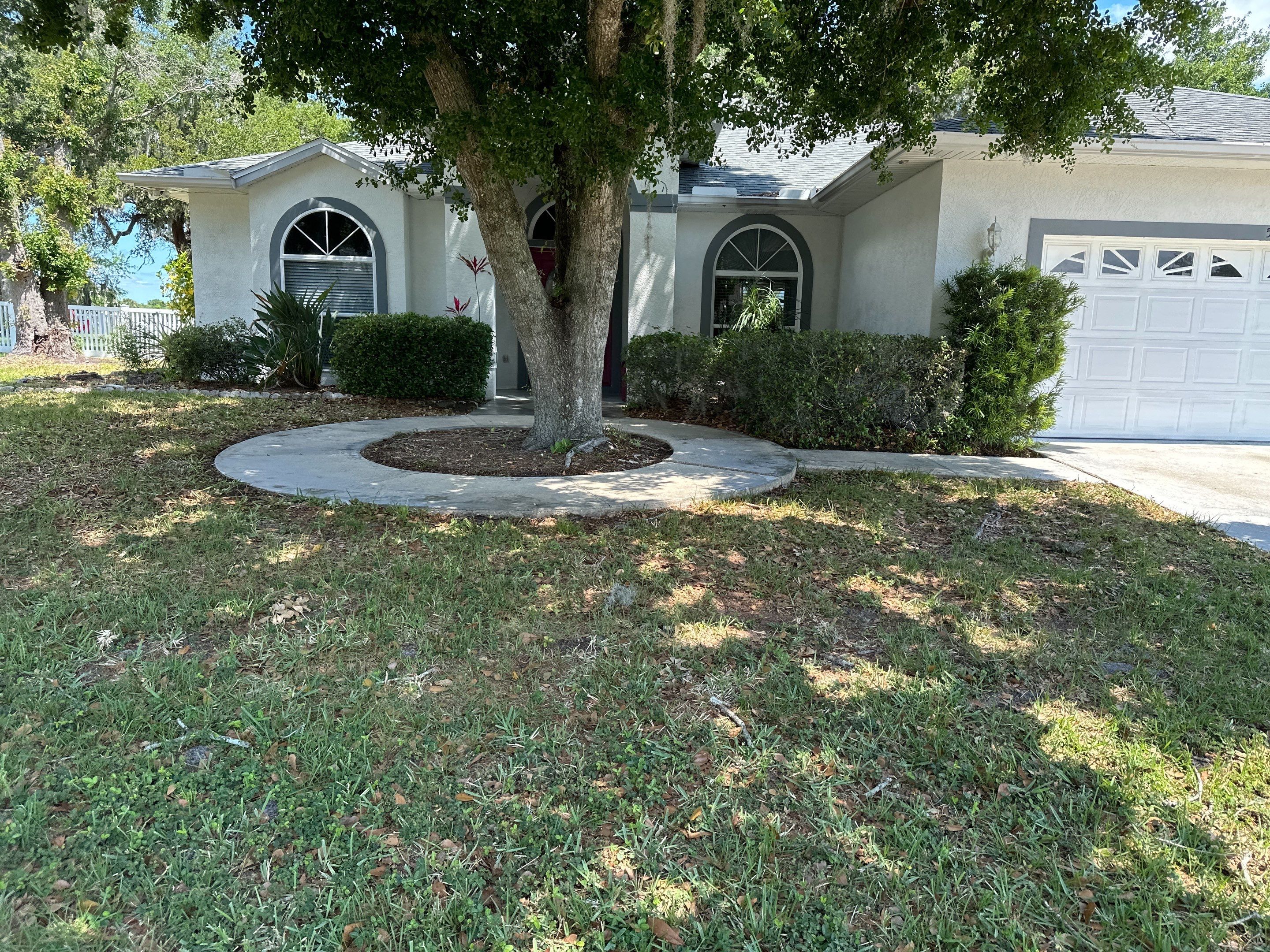 1-Story House Wash, Driveway, Patio/Lanai & Screen Enclosure Cleaning in Oakley Community, Ellenton, FL | Sunshine AquaWash by Sunshine AquaWash