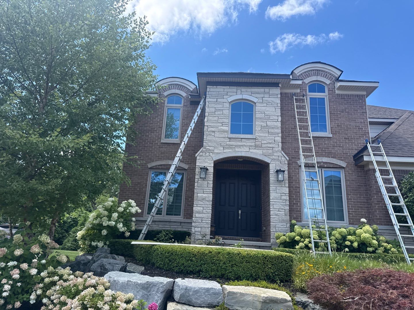 Siding Replacement using Alside S7 Cedar Mill Grain Composite by 180 Contractors