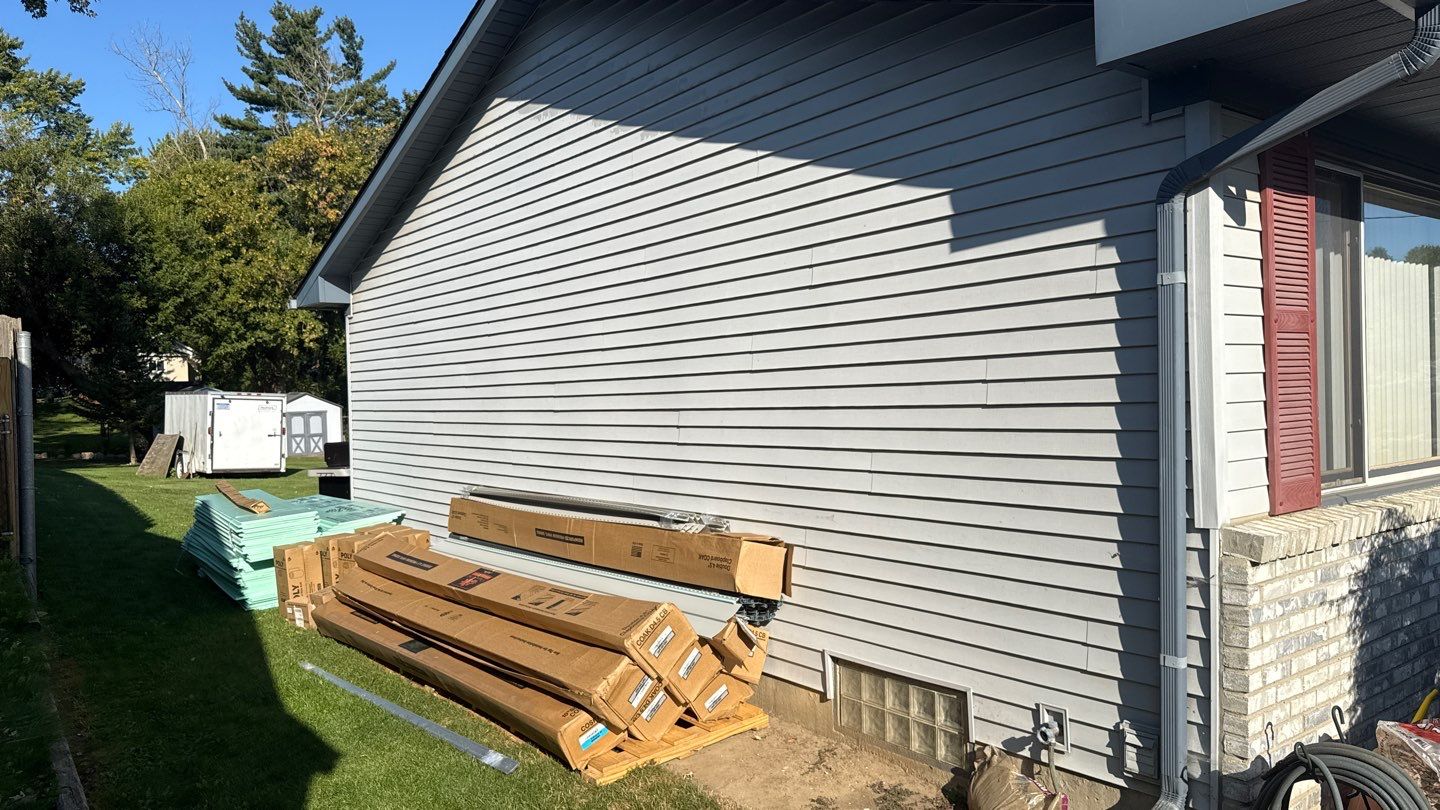 Siding Replacement using Alside Charter Oak D4.5" Cape Cod Grey by 180 Contractors