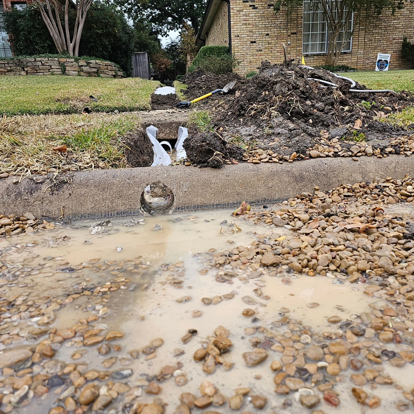 French Drain & Retaining Wall by EL-GC LLC 