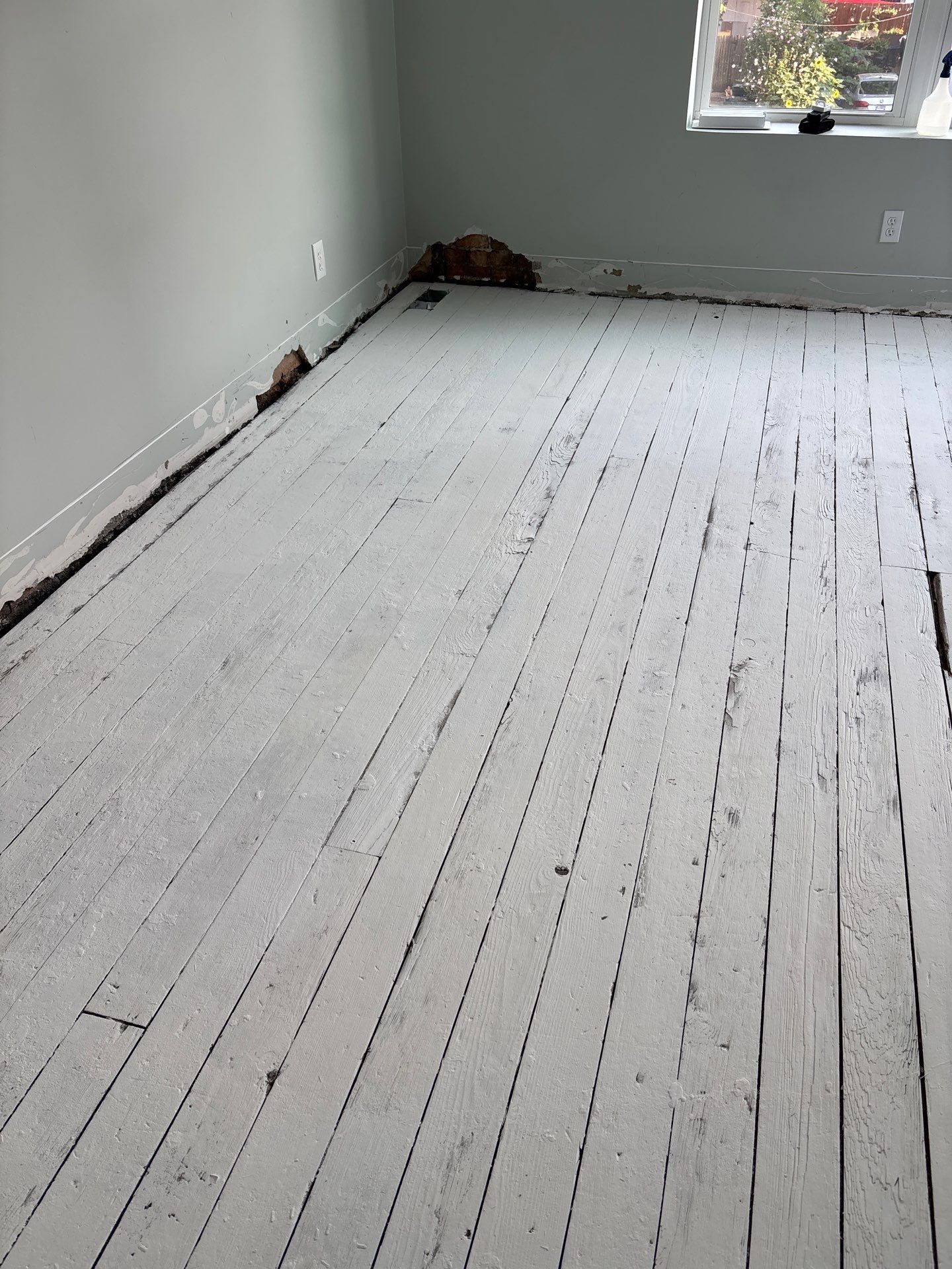 White Oak Hardwood Floor Installation in Cincinnati by Footprints Floors Kentucky
