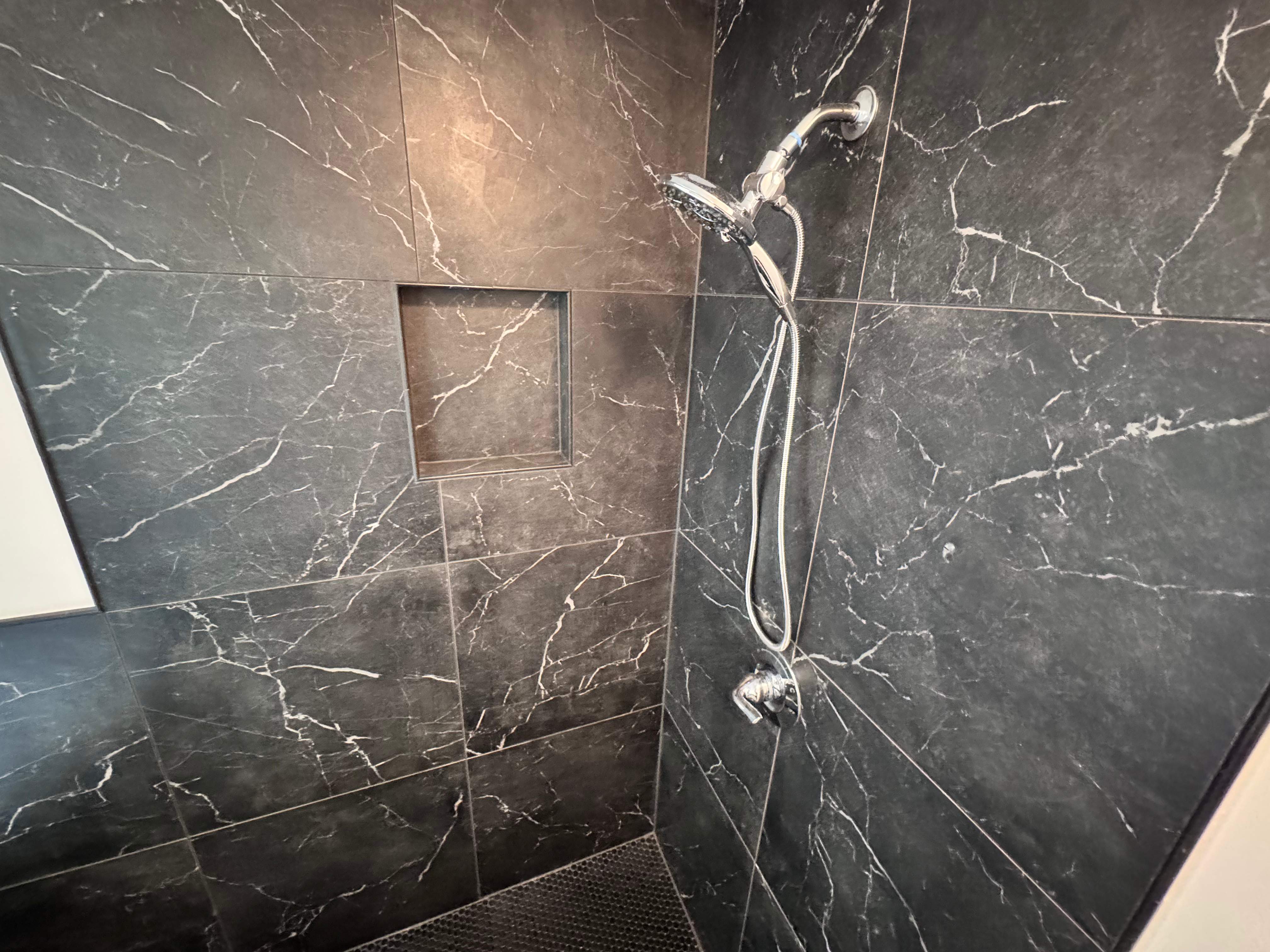 Master bathroom renovation by Prudencio