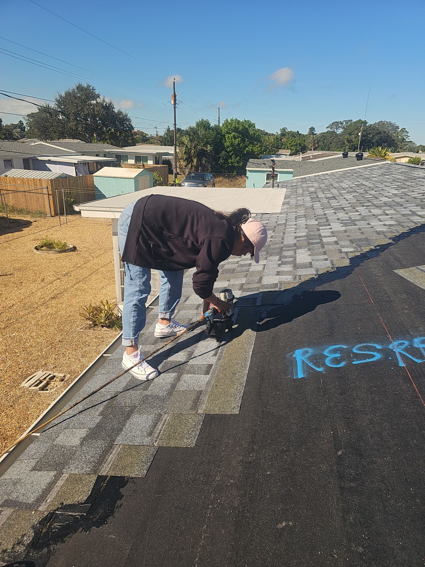 Project in Holiday 34690 by Mitchell Roofing Company LLC 