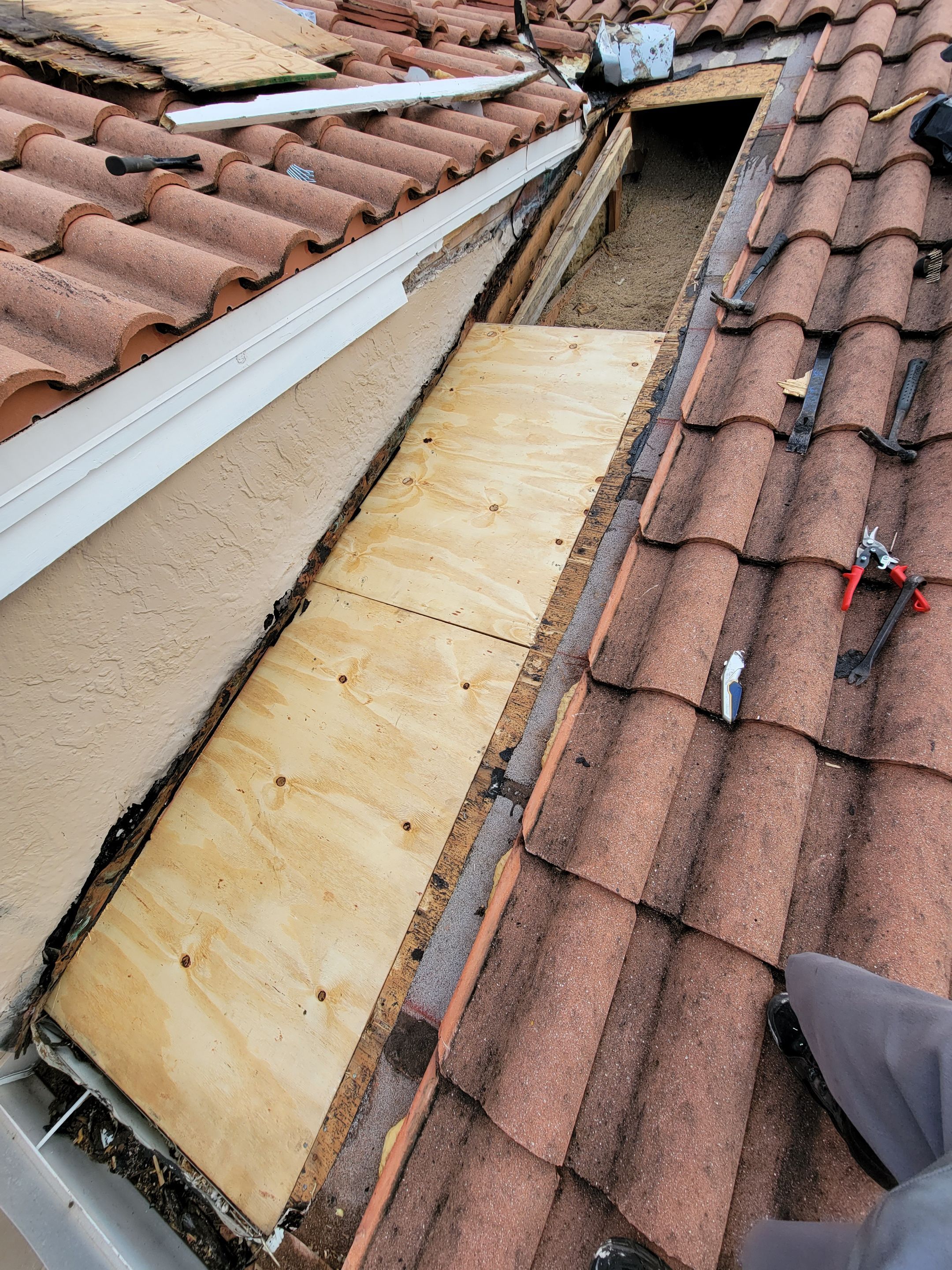 Villa Sonrisa Dr., Boca Raton, FL by G&J Roofing 