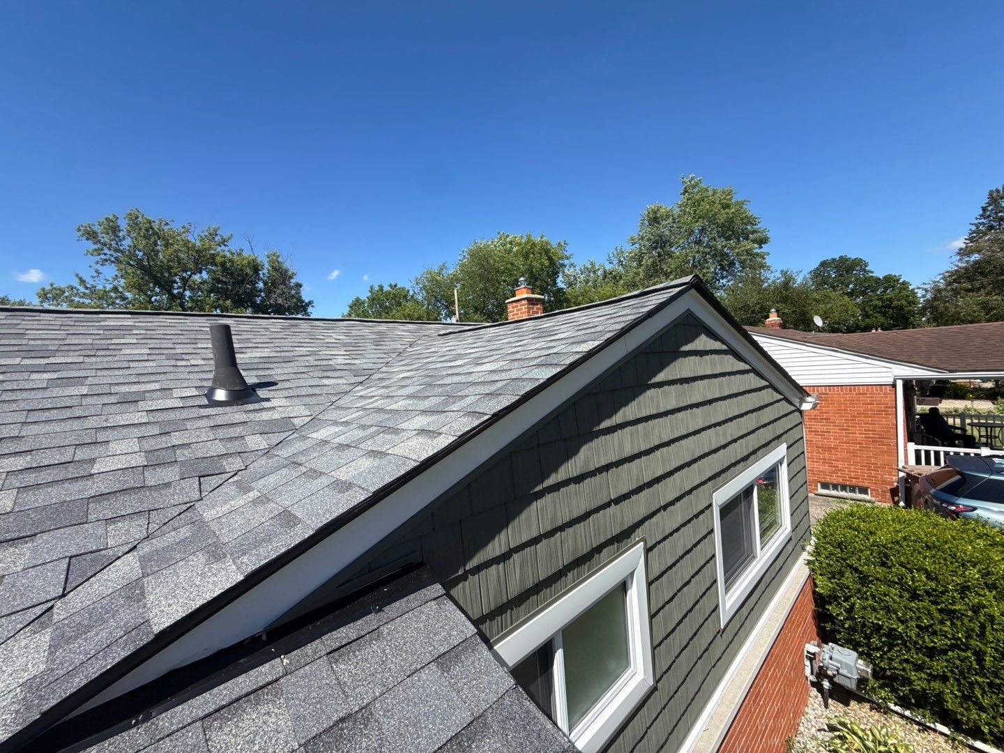 Roof Replacement using Owens Corning Tru Definitions by 180 Contractors